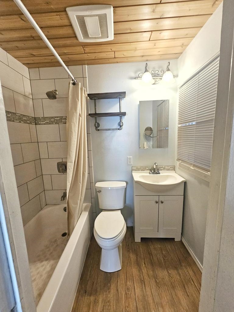 308 S Hofstetter St - Photo 8