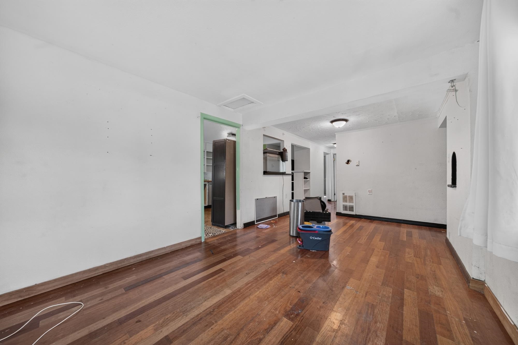 2443 N Wiscomb St - Photo 2