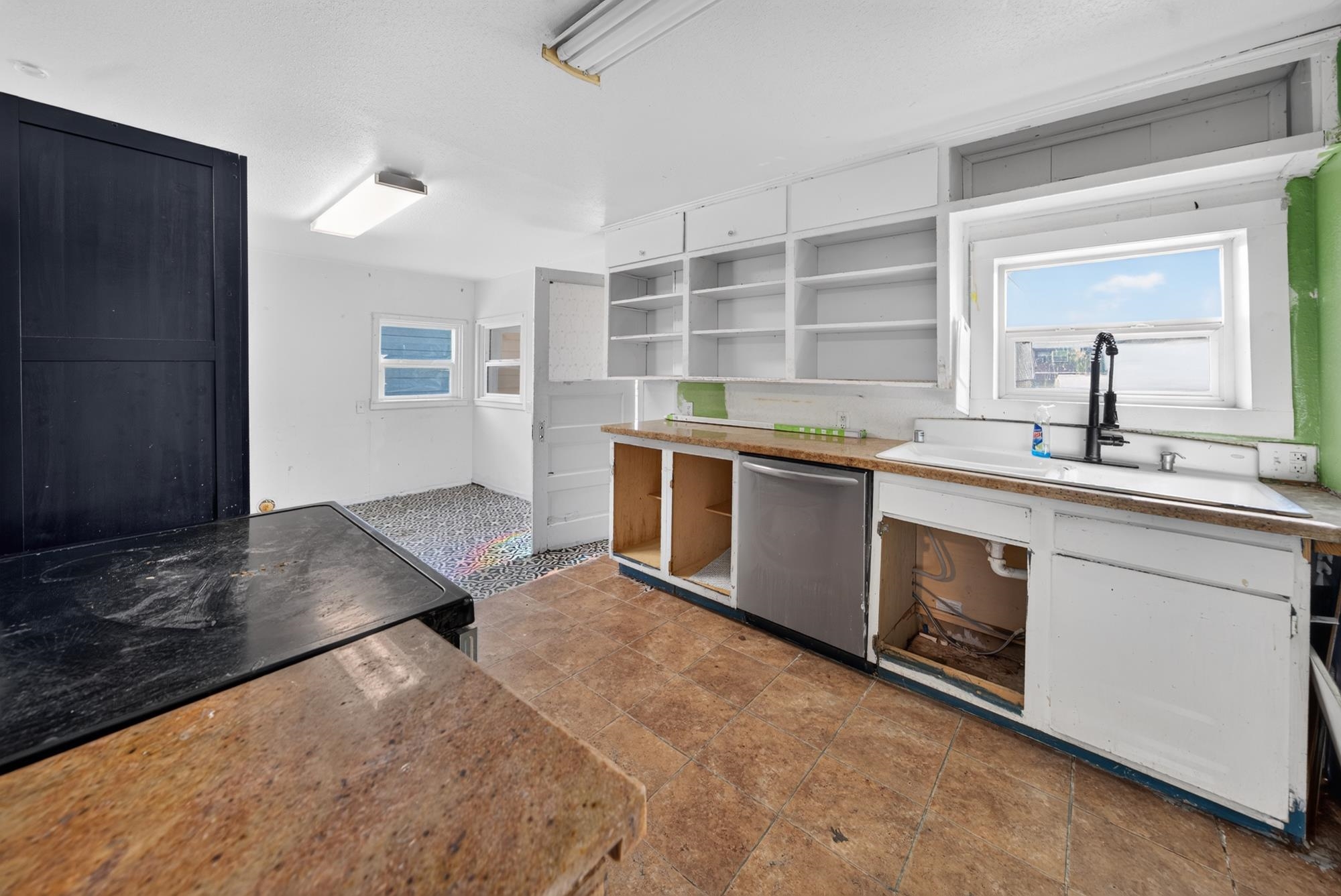 2443 N Wiscomb St - Photo 5