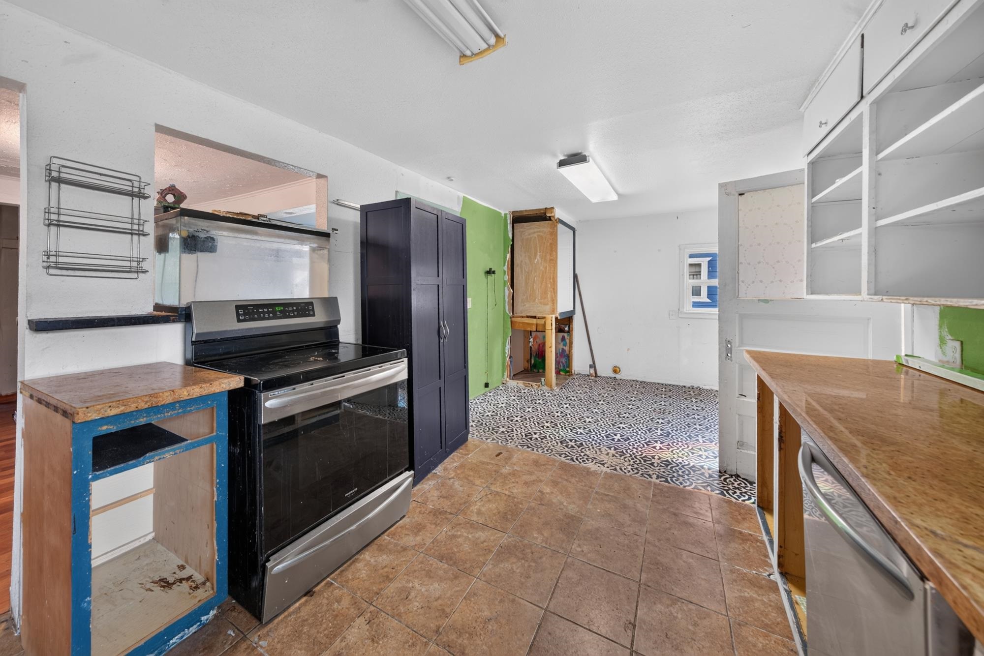 2443 N Wiscomb St - Photo 6