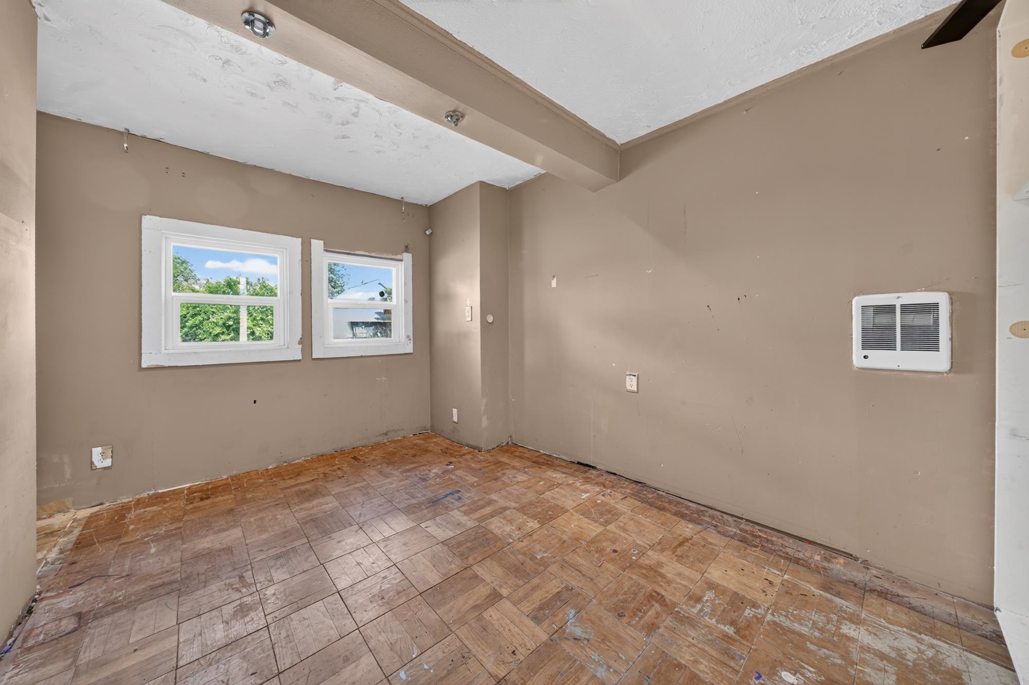 2443 N Wiscomb St - Photo 11