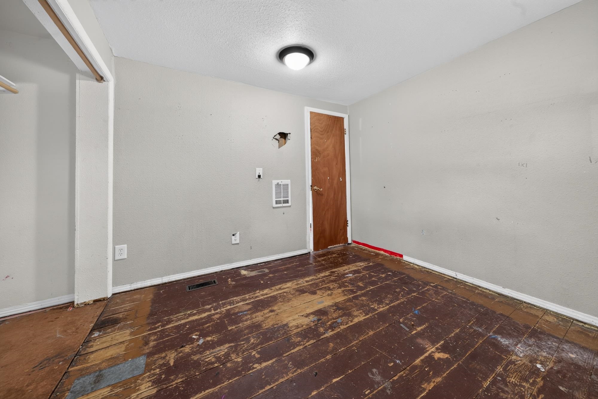 2443 N Wiscomb St - Photo 17