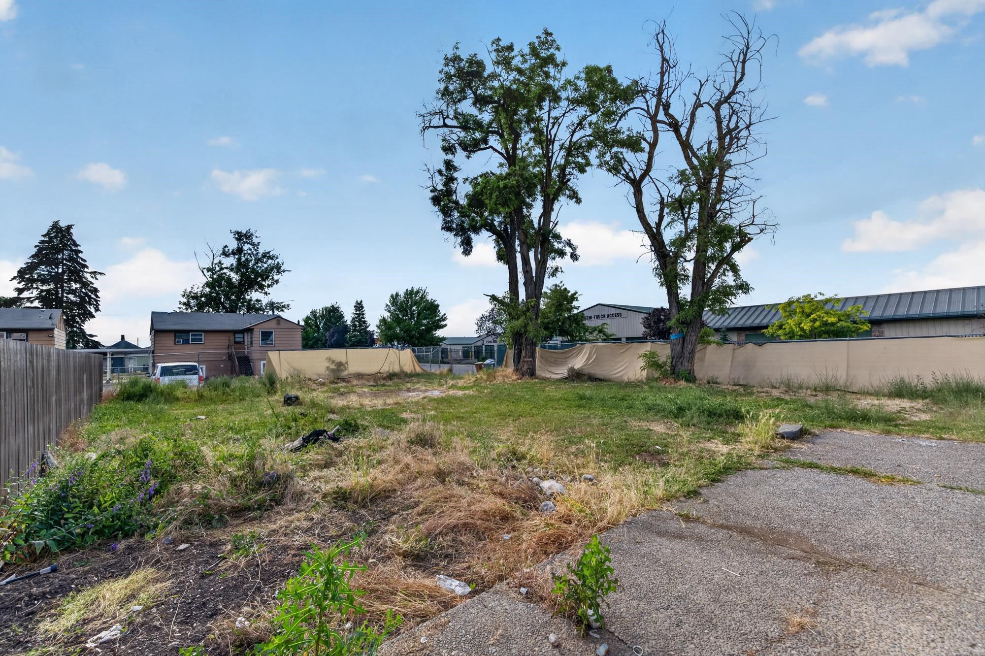 2443 N Wiscomb St - Photo 31