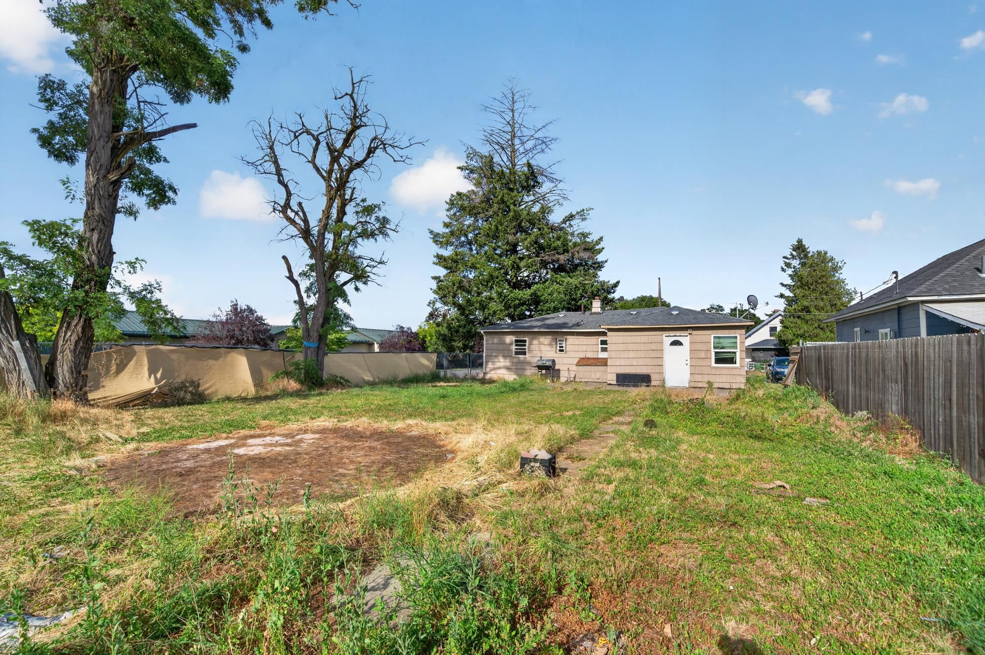 2443 N Wiscomb St - Photo 34