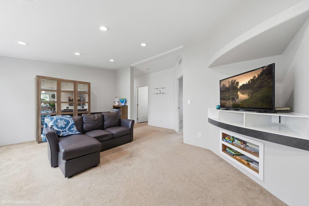 14909 N South Richmond Ct - Photo 3