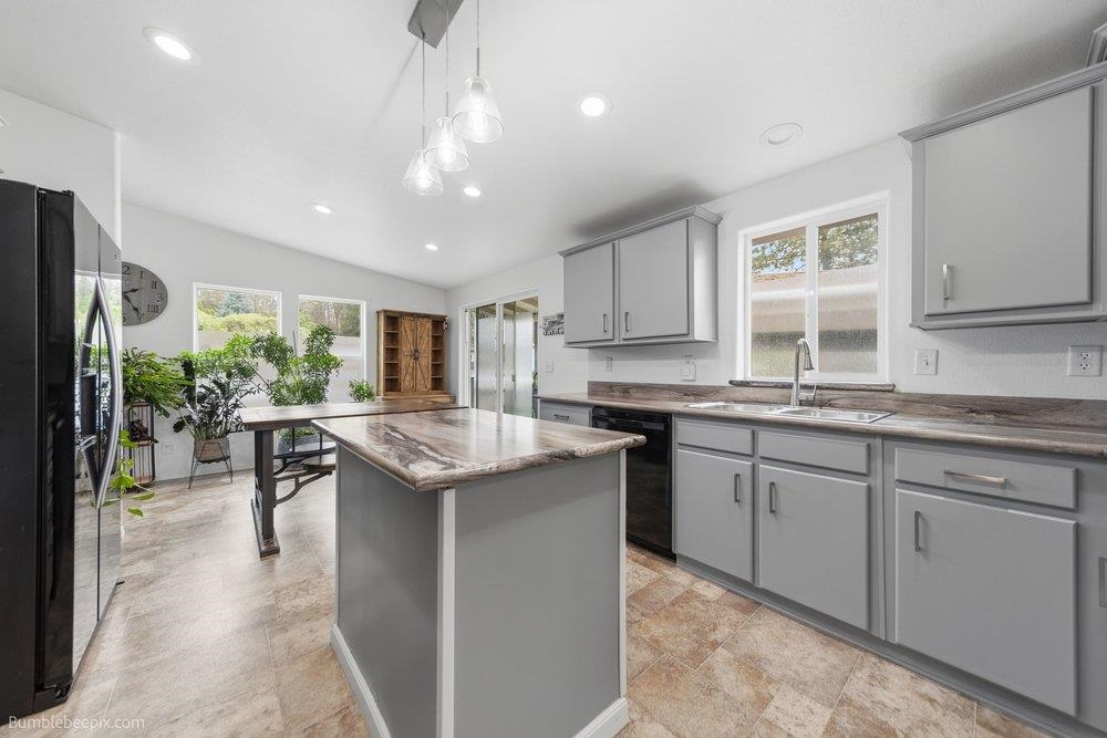 14909 N South Richmond Ct - Photo 9