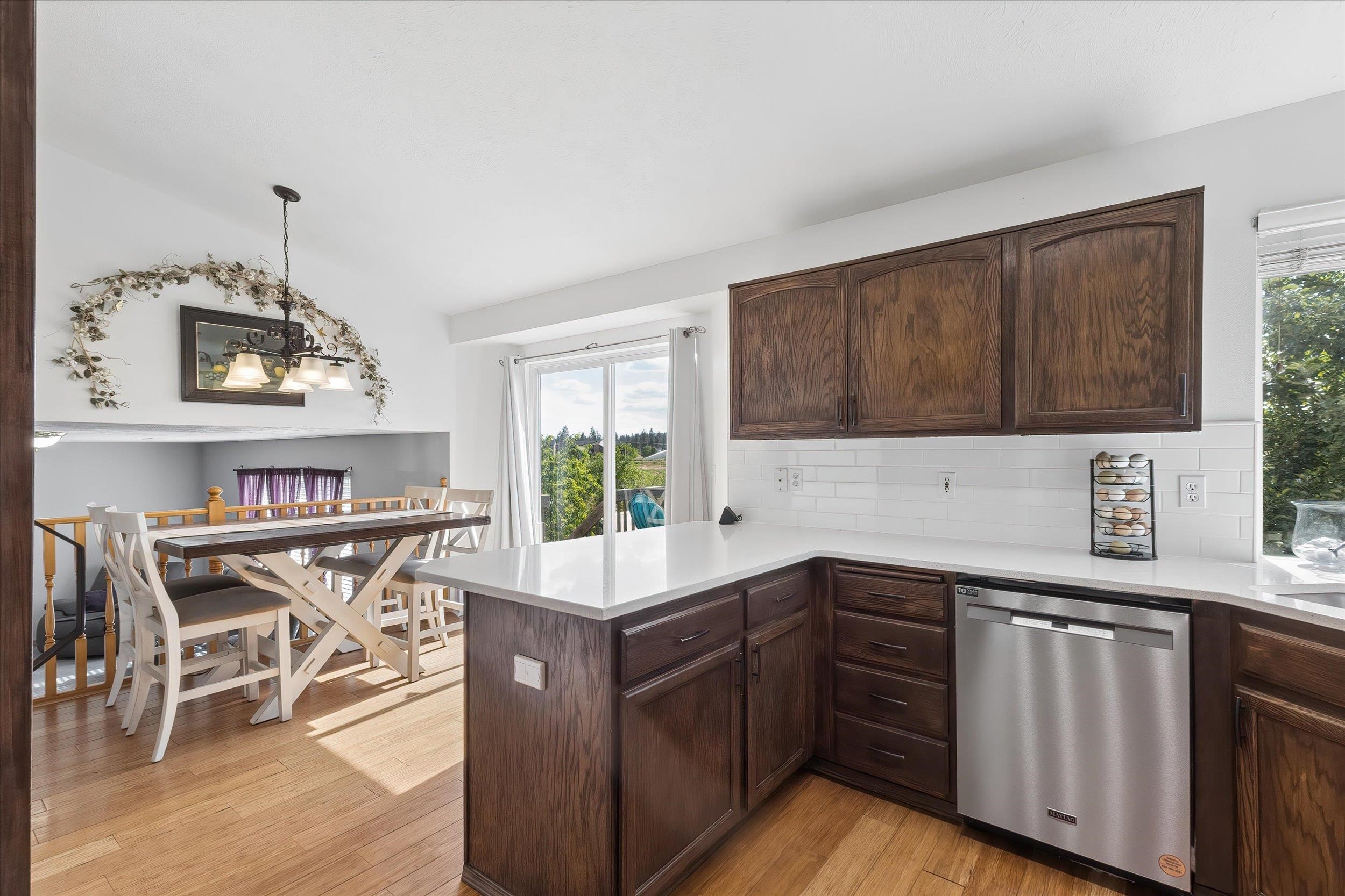 1007 Stanley St - Photo 16