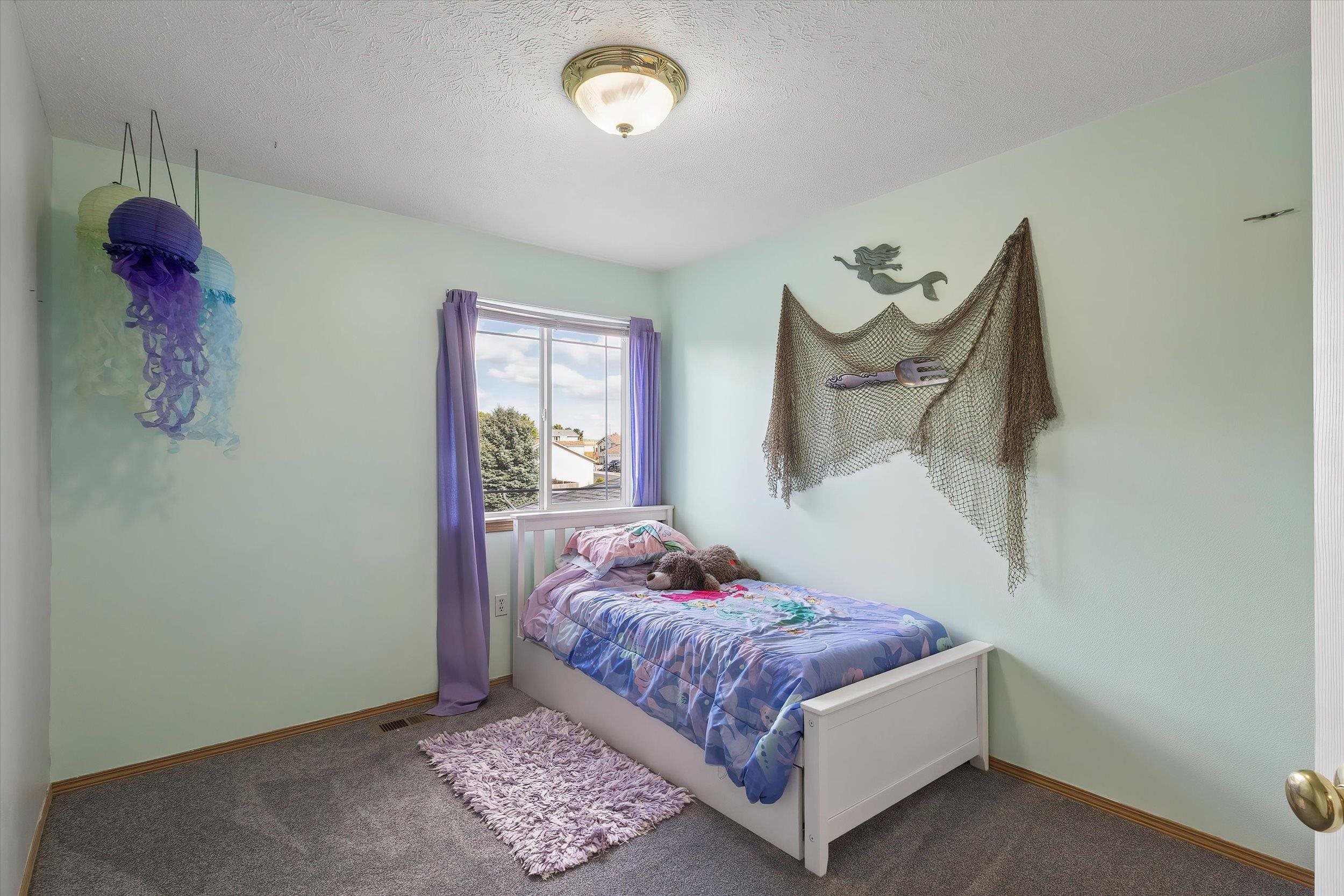 1007 Stanley St - Photo 21