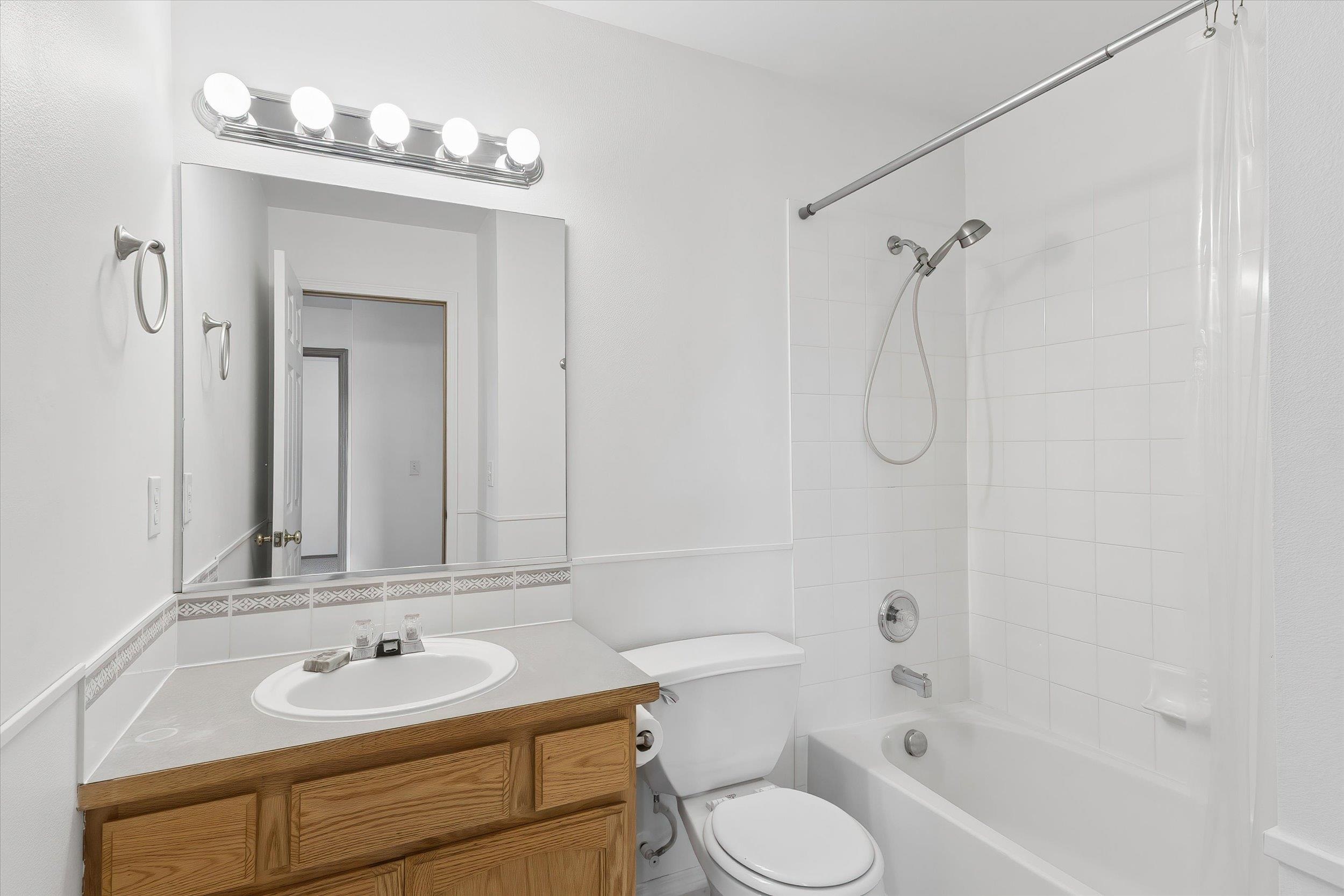 1007 Stanley St - Photo 22
