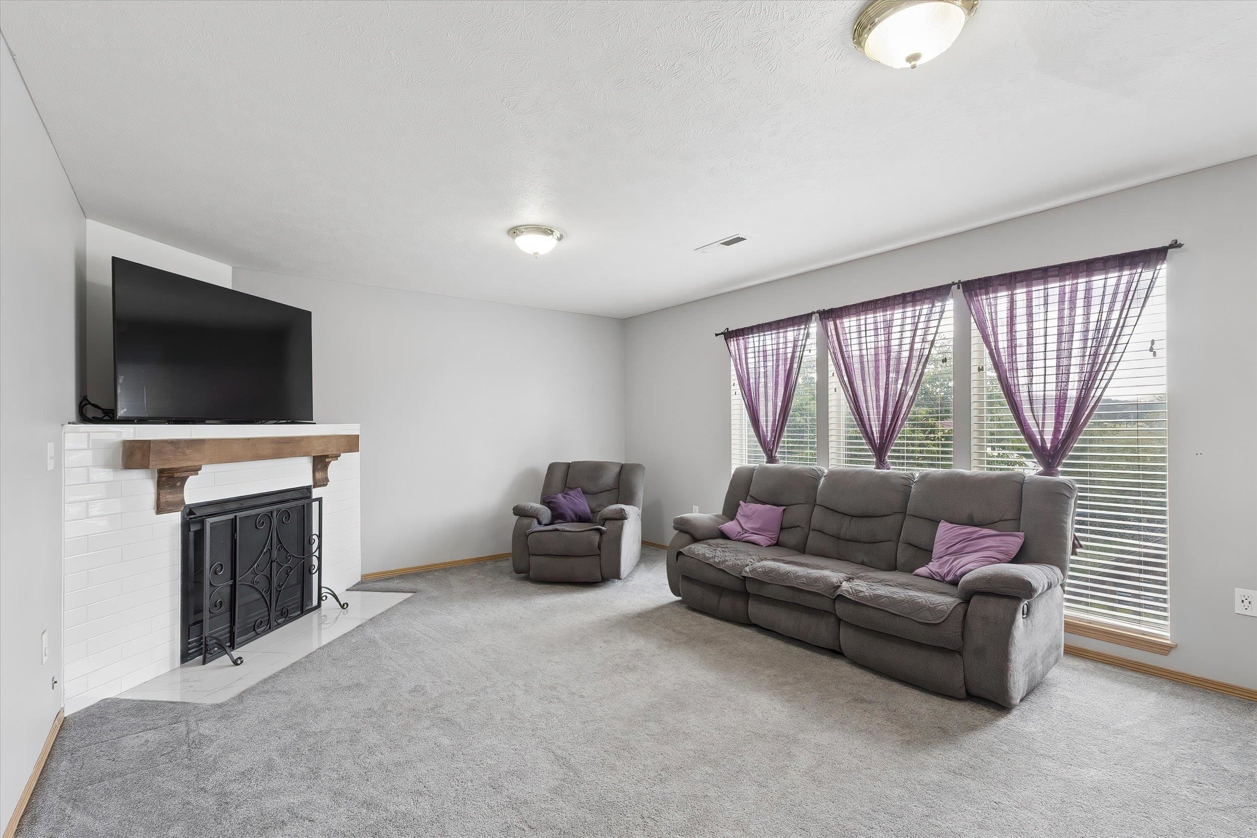 1007 Stanley St - Photo 25