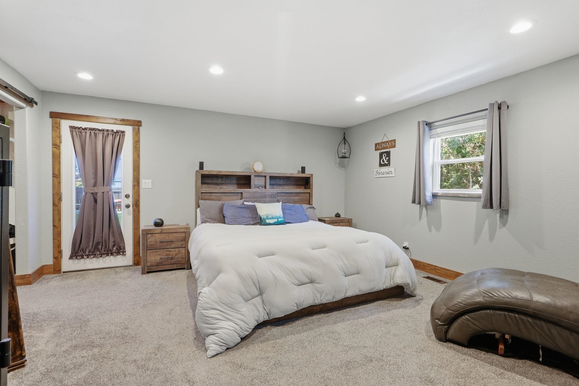 3617 N Center Rd - Photo 14