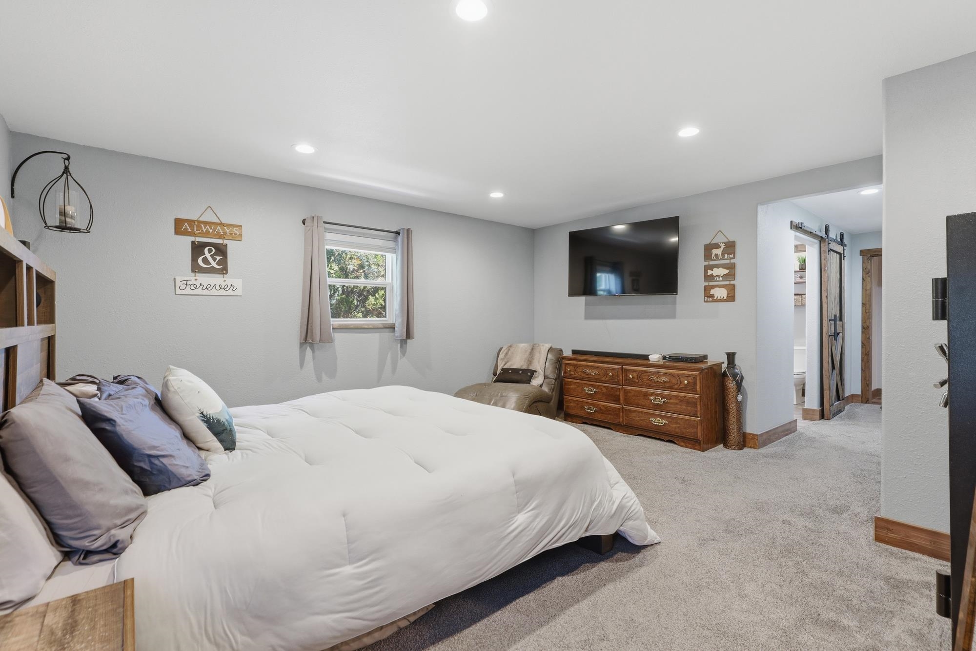 3617 N Center Rd - Photo 15
