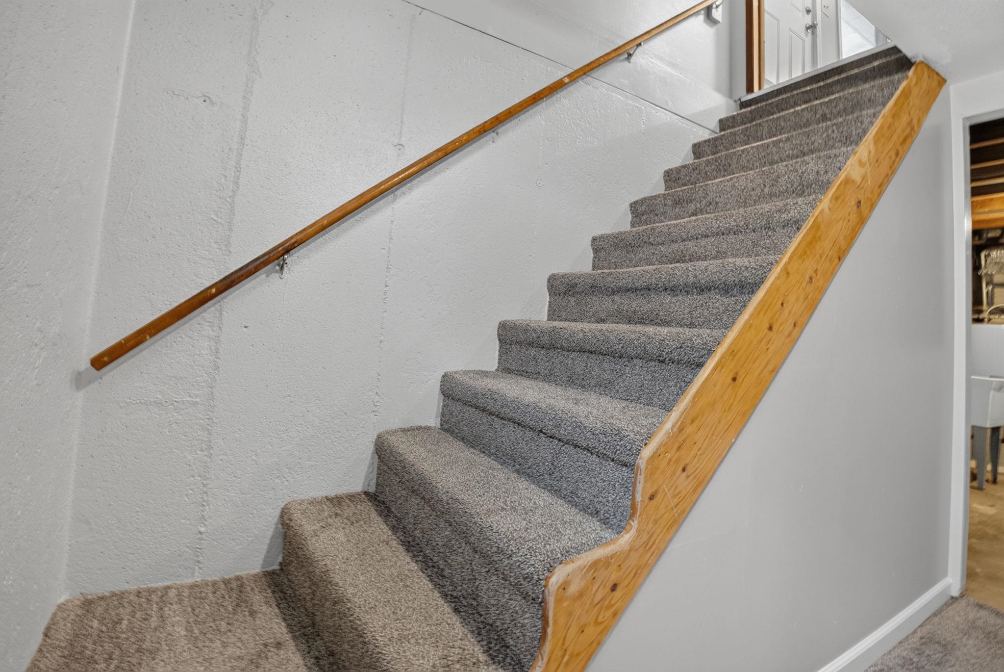 538 E CROWN Ave - Photo 26