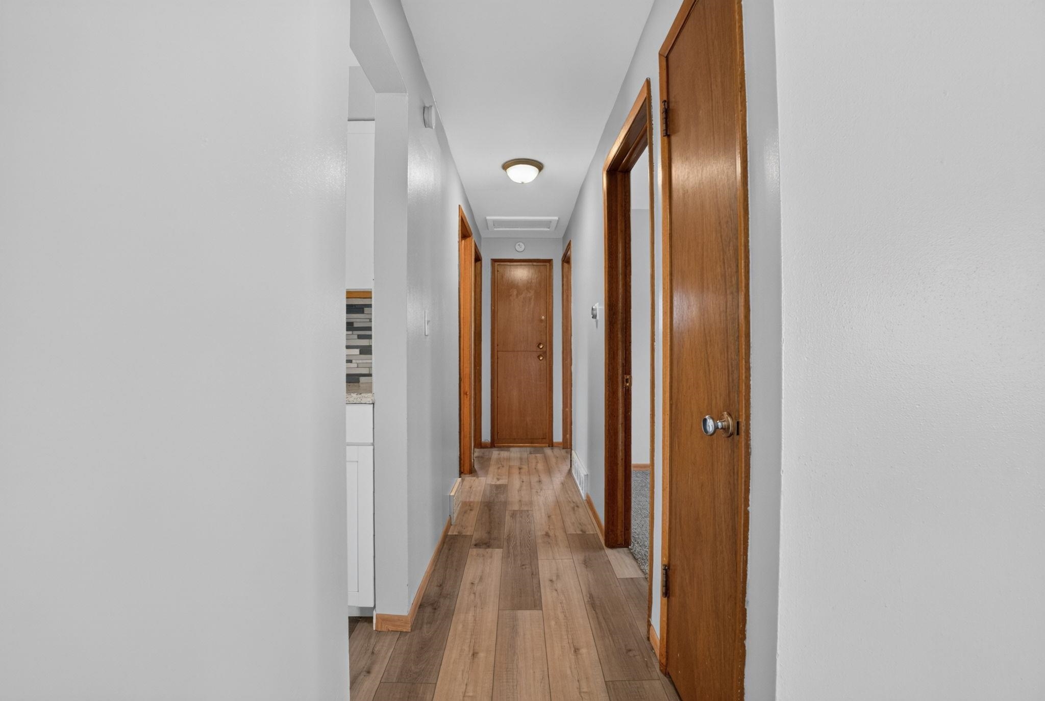 538 E CROWN Ave - Photo 13
