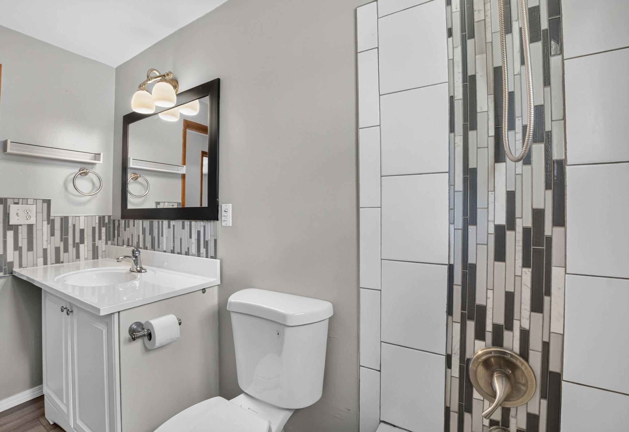 538 E CROWN Ave - Photo 15
