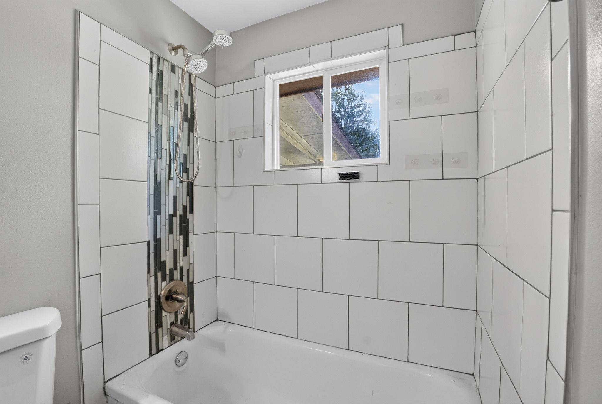 538 E CROWN Ave - Photo 16