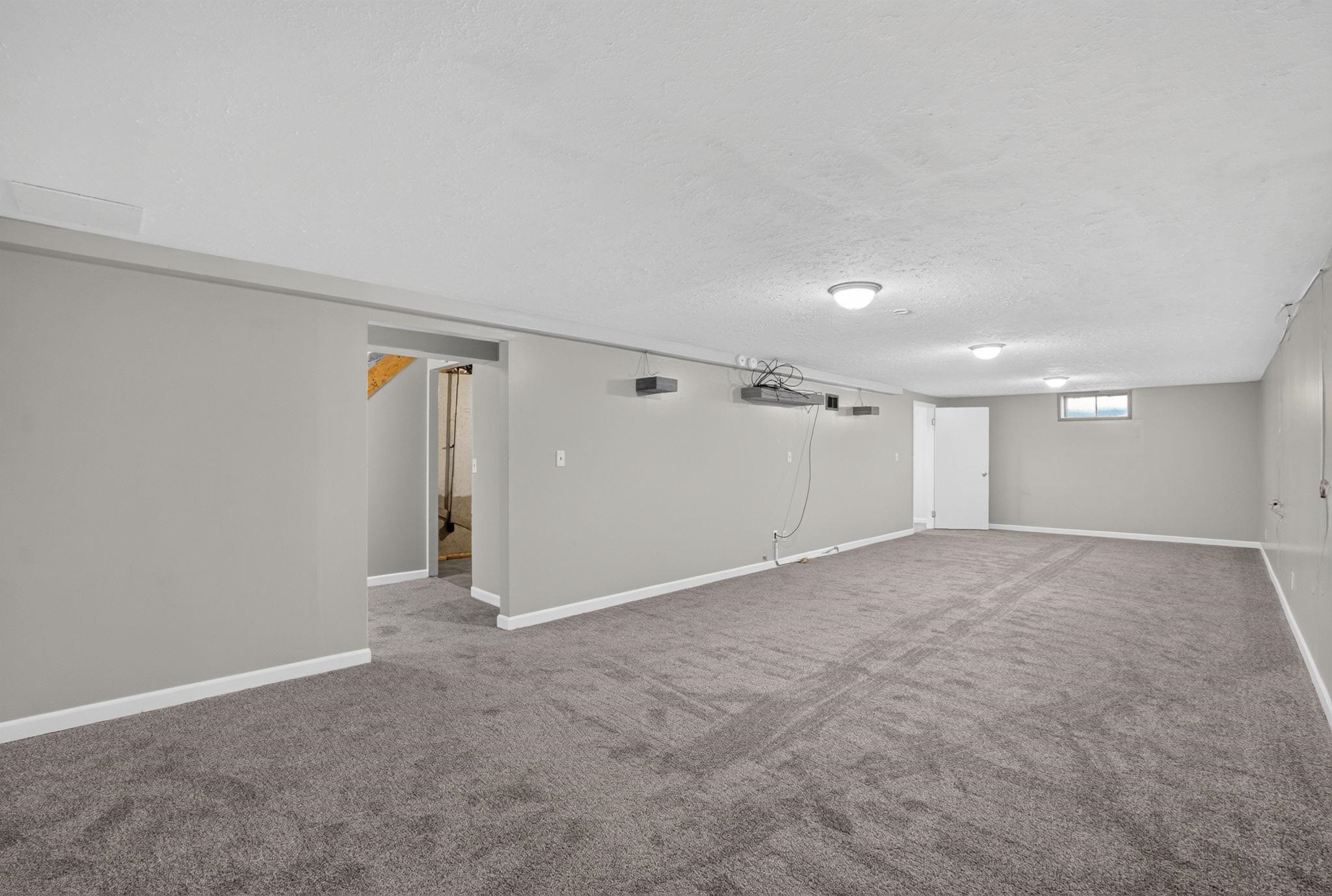 538 E CROWN Ave - Photo 29