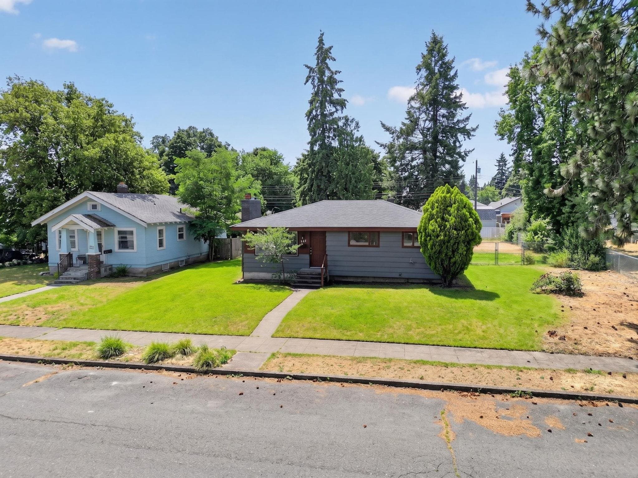 538 E CROWN Ave - Photo 5