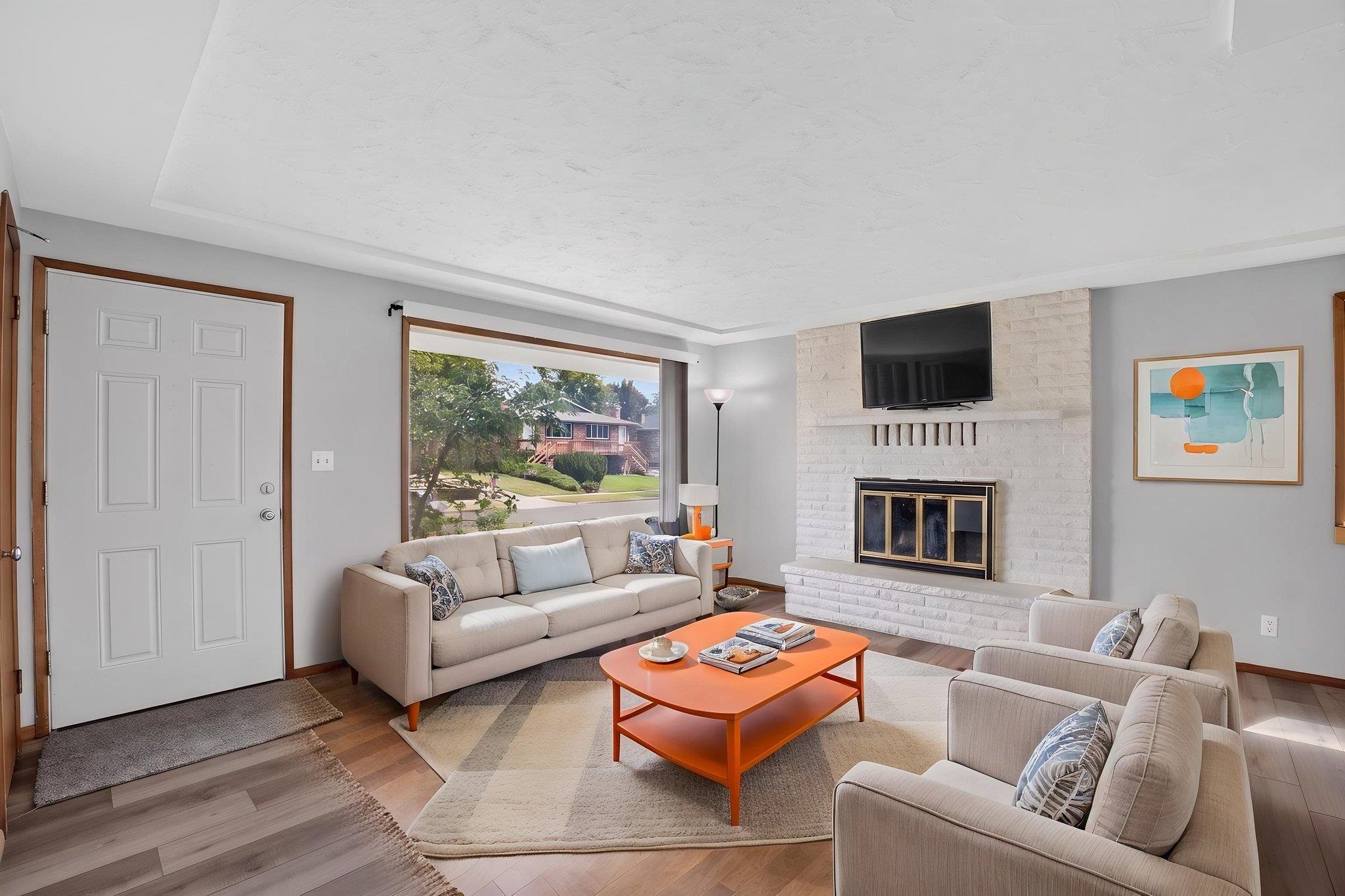 538 E CROWN Ave - Photo 8