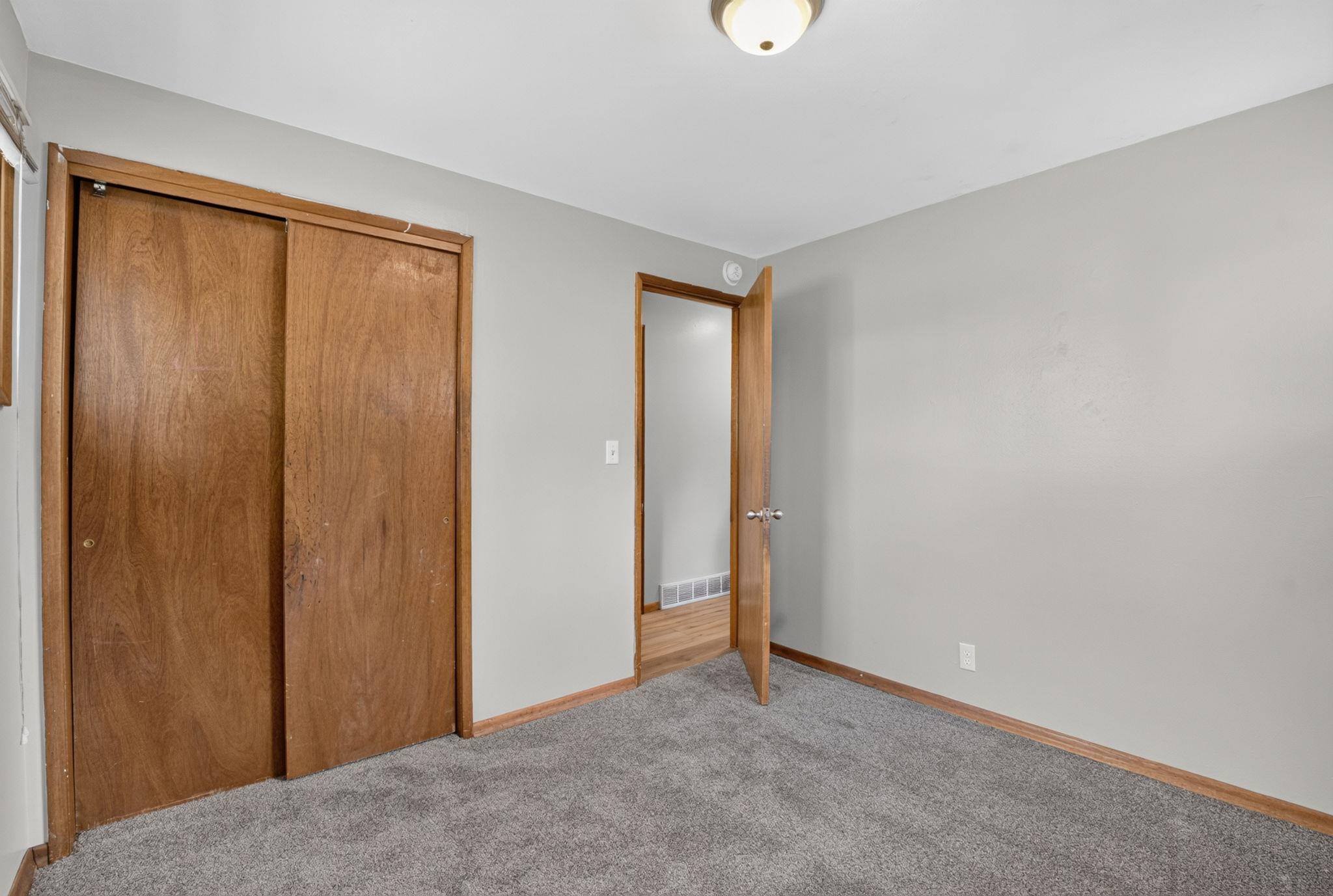 538 E CROWN Ave - Photo 20