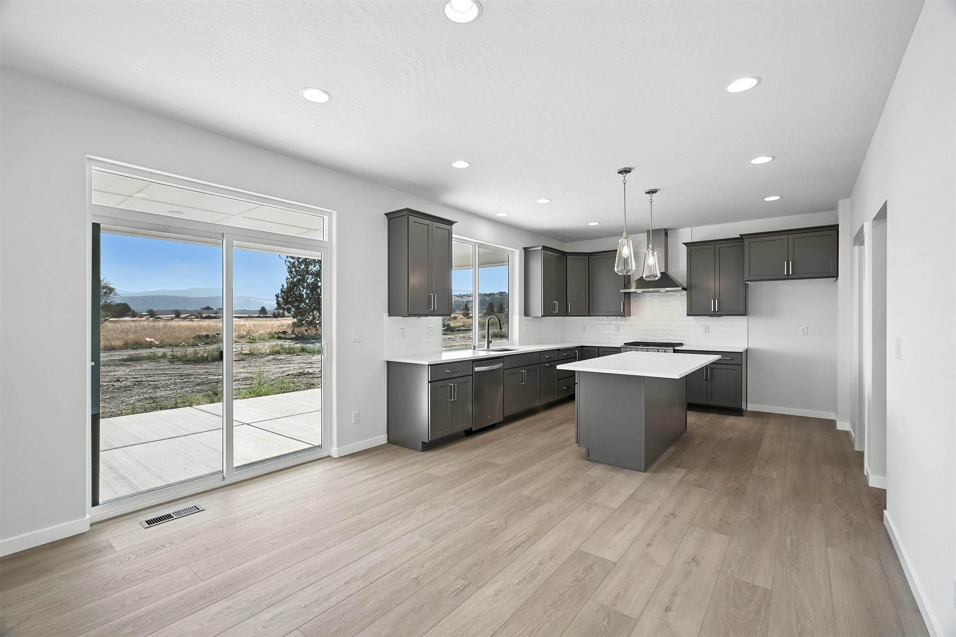 21081 E Thompson Ave - Photo 8