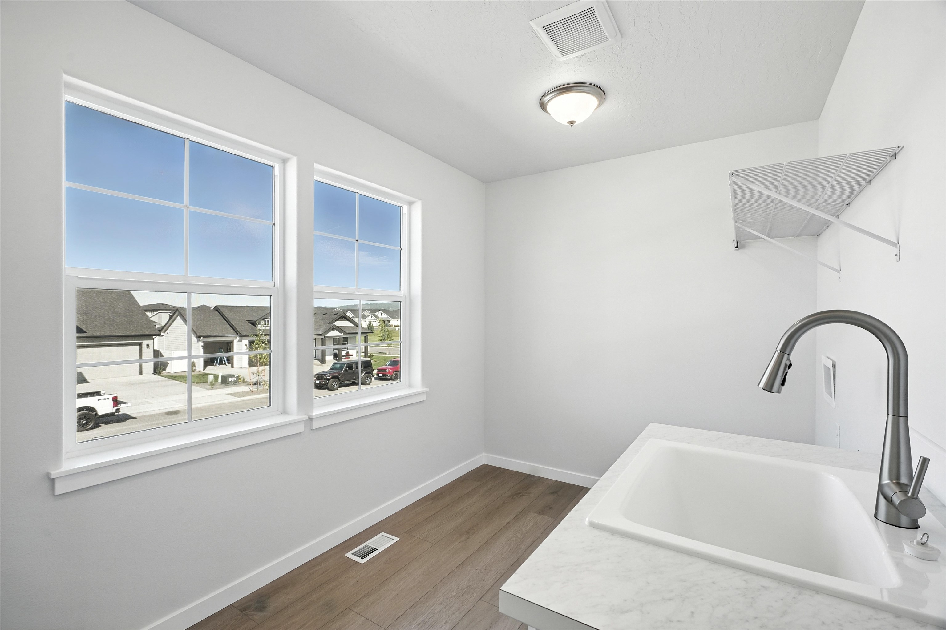 21081 E Thompson Ave - Photo 17
