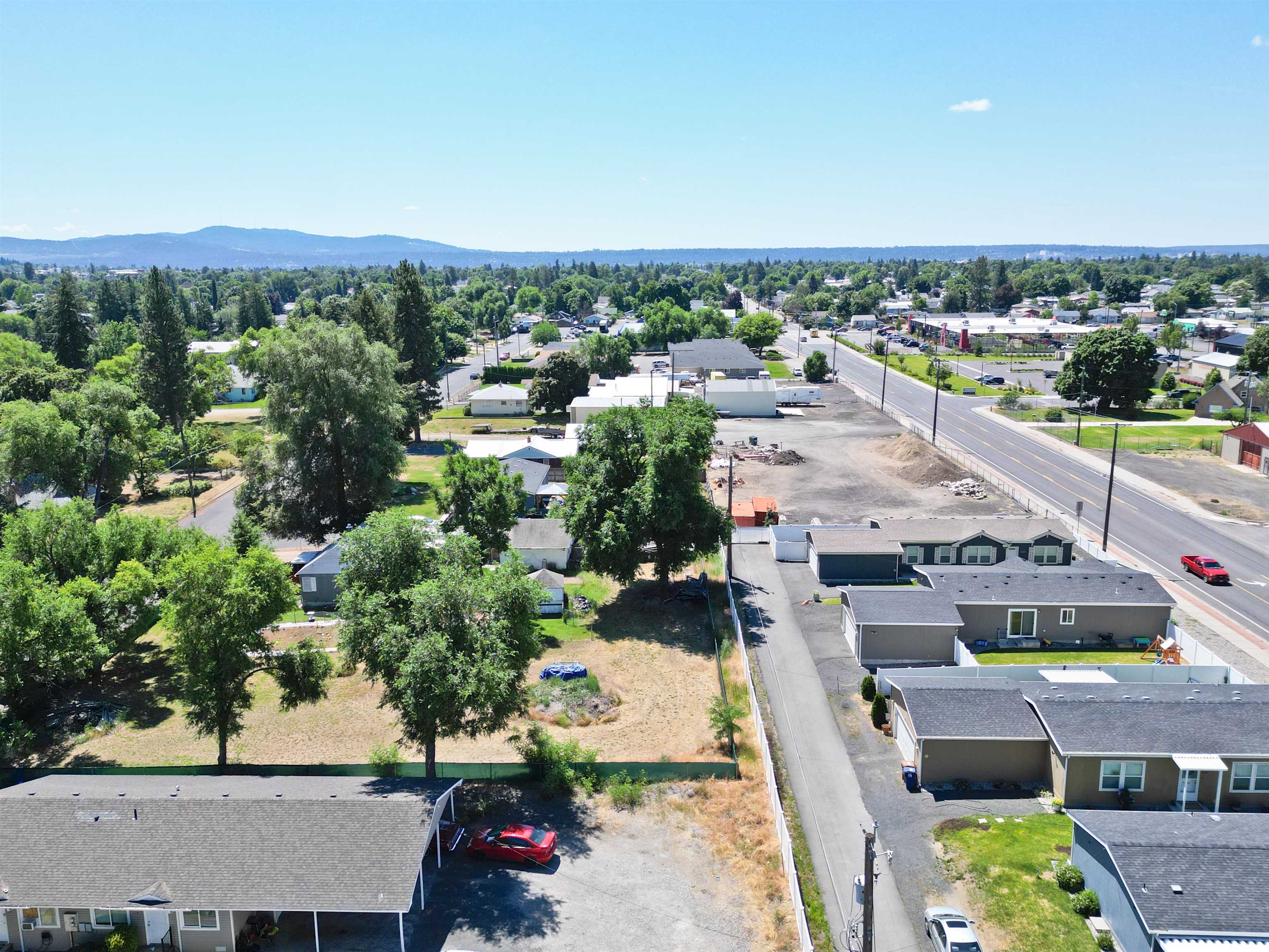 6702 N Crestline St - Photo 8