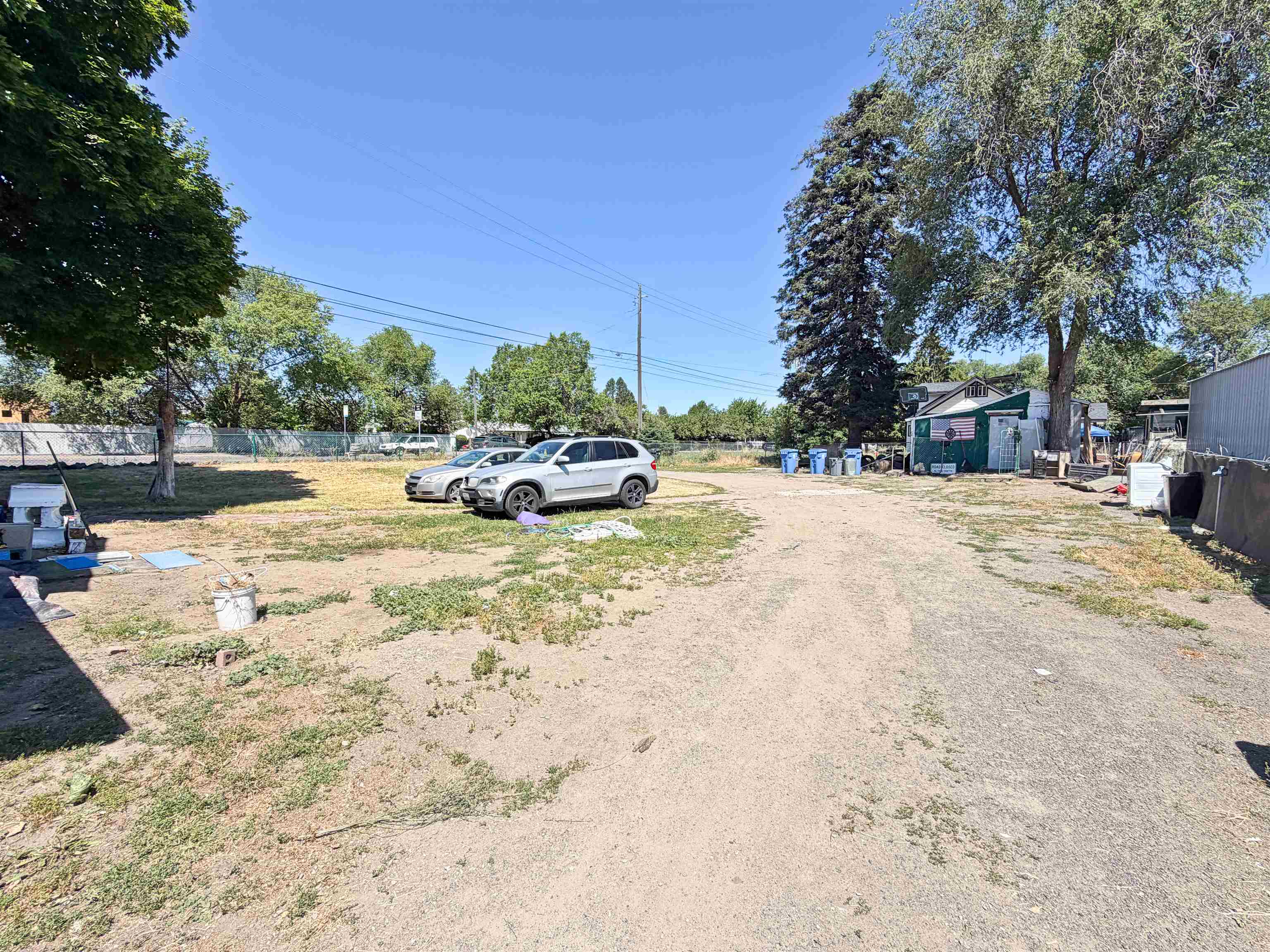 6702 N Crestline St - Photo 9