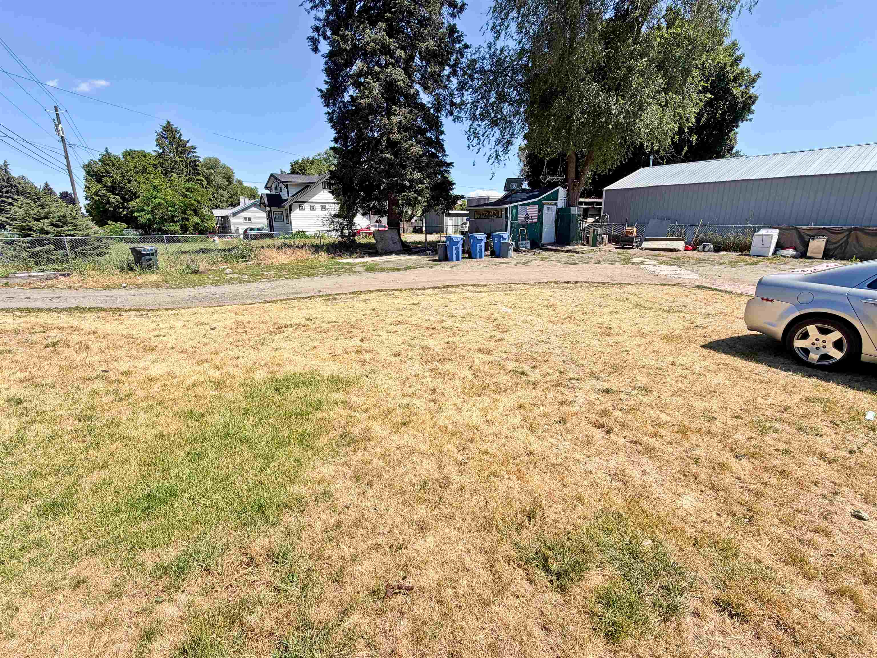 6702 N Crestline St - Photo 13