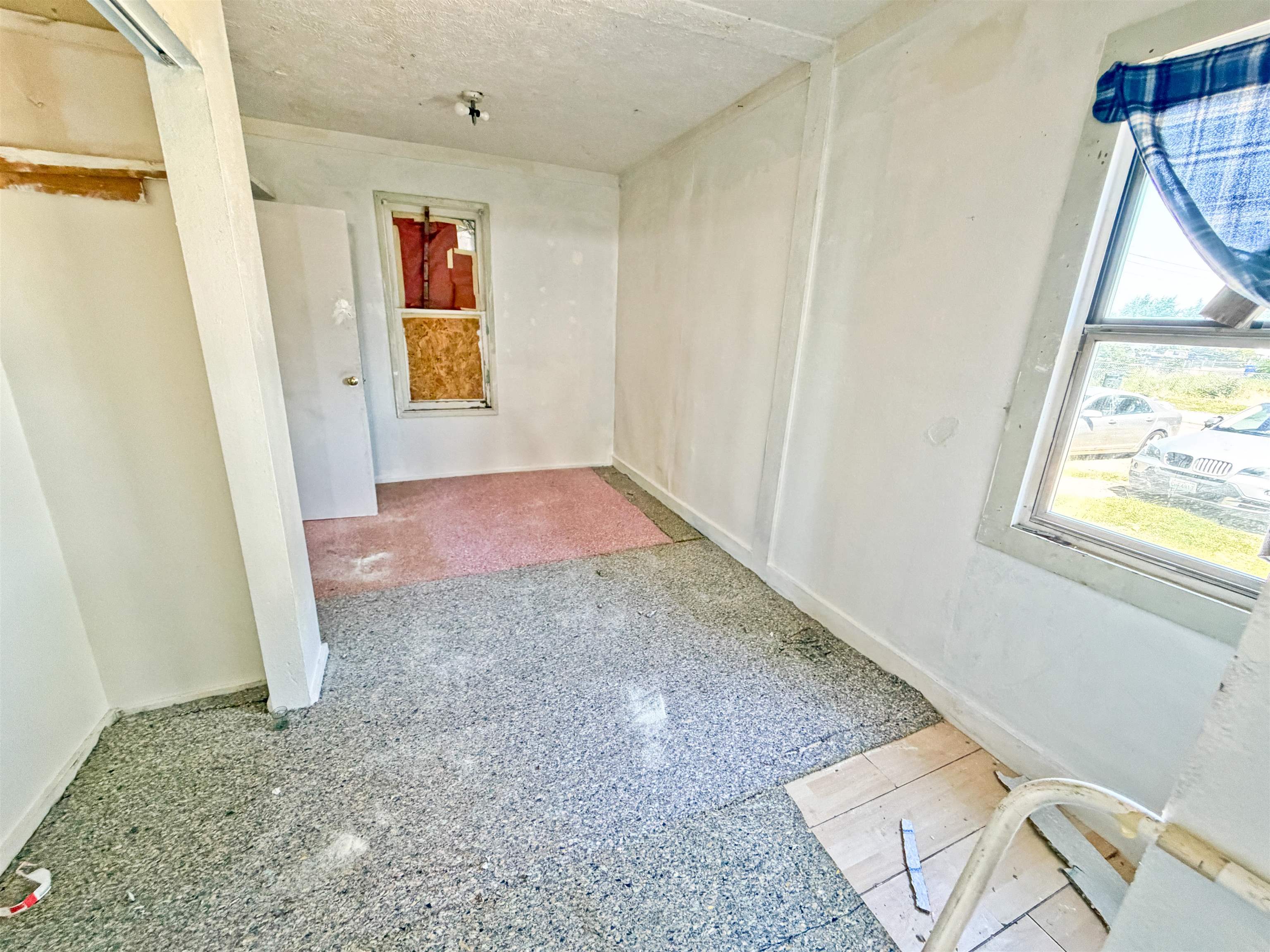 6702 N Crestline St - Photo 20