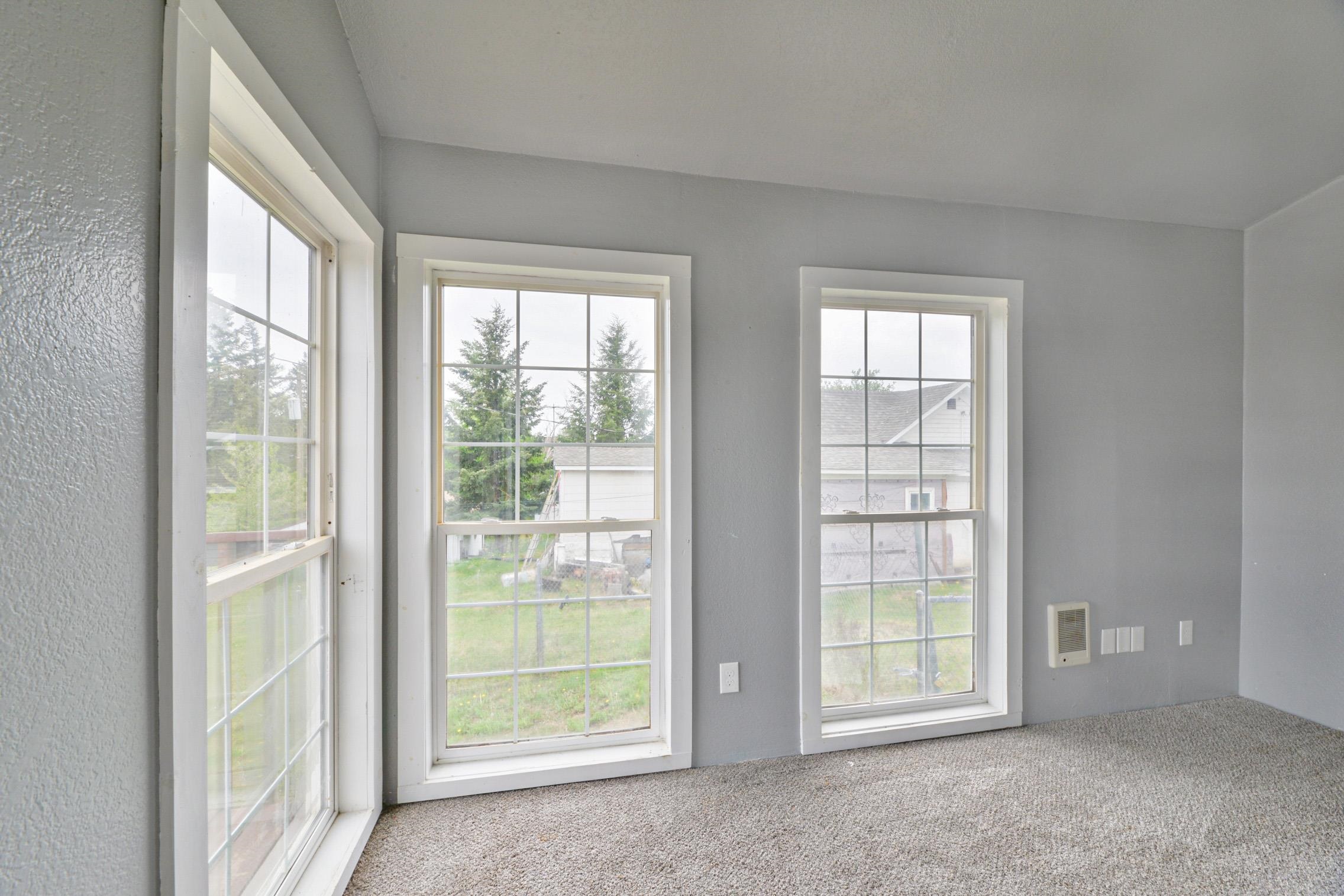 512 S Lebo St - Photo 8