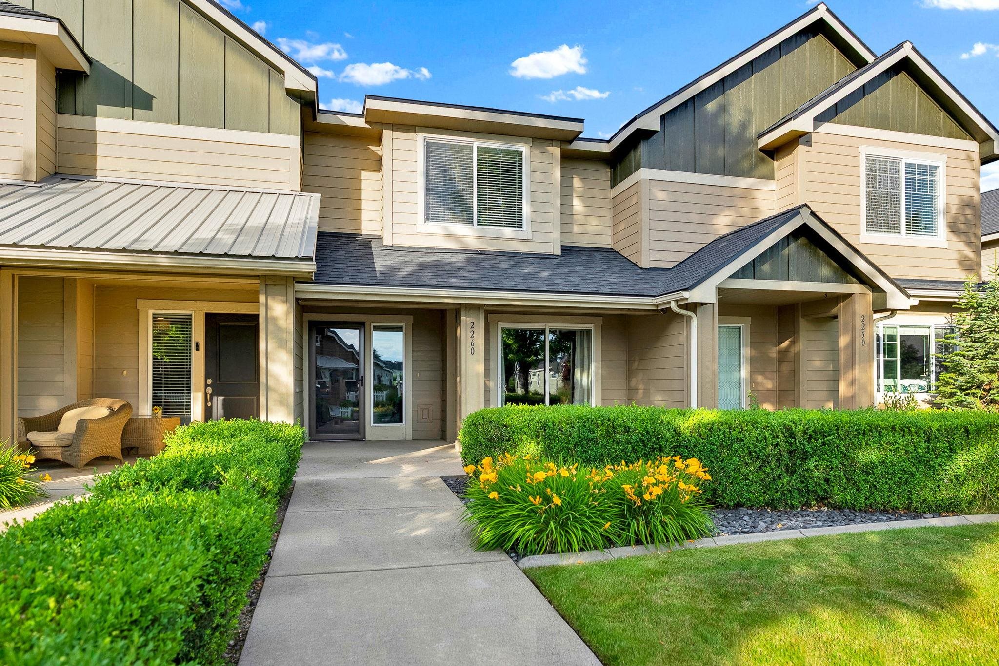 2260 N Country Vista Blvd - Photo 2