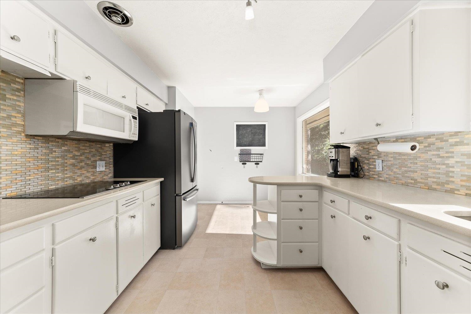 1110 E 28th Ave - Photo 11