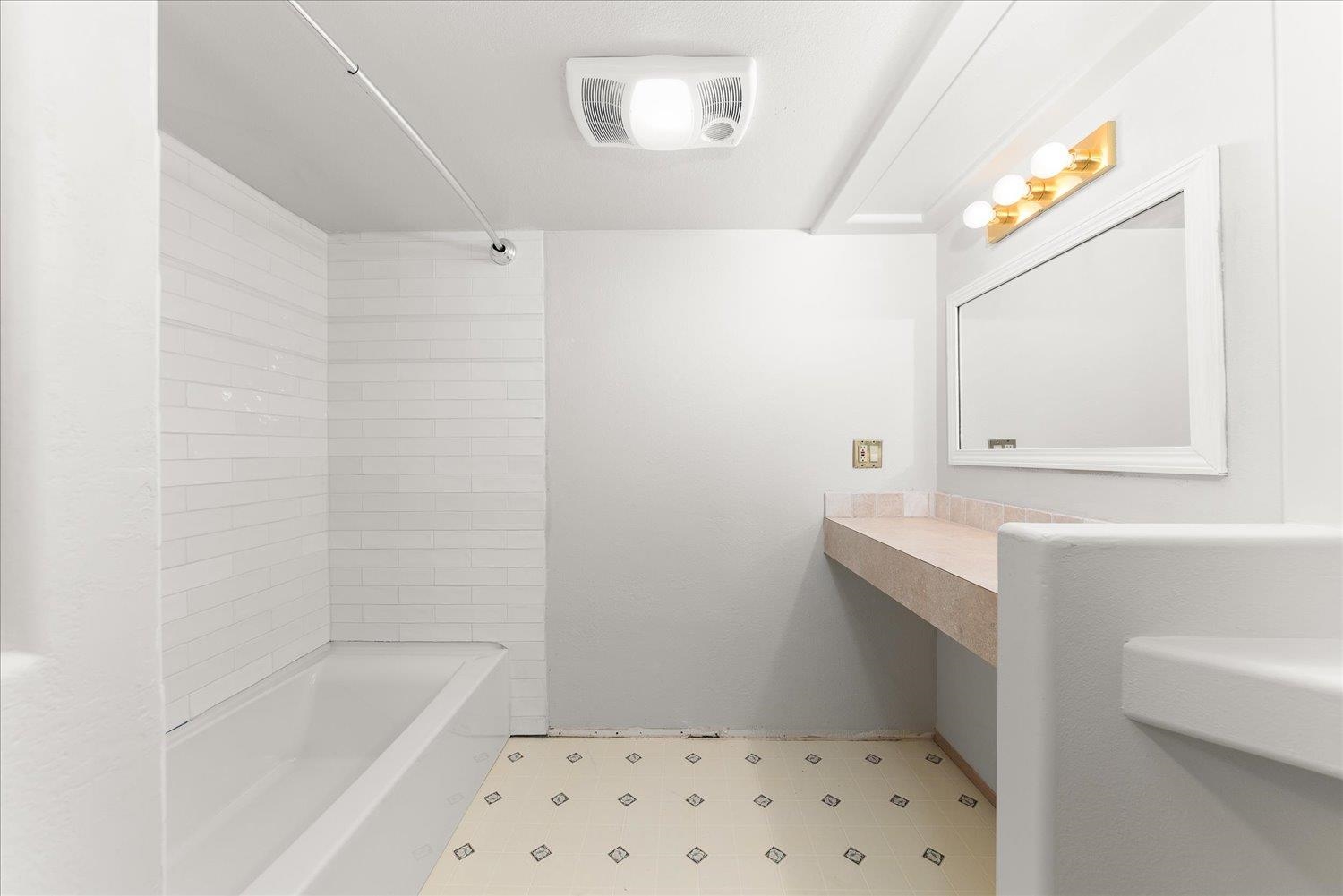 1110 E 28th Ave - Photo 24