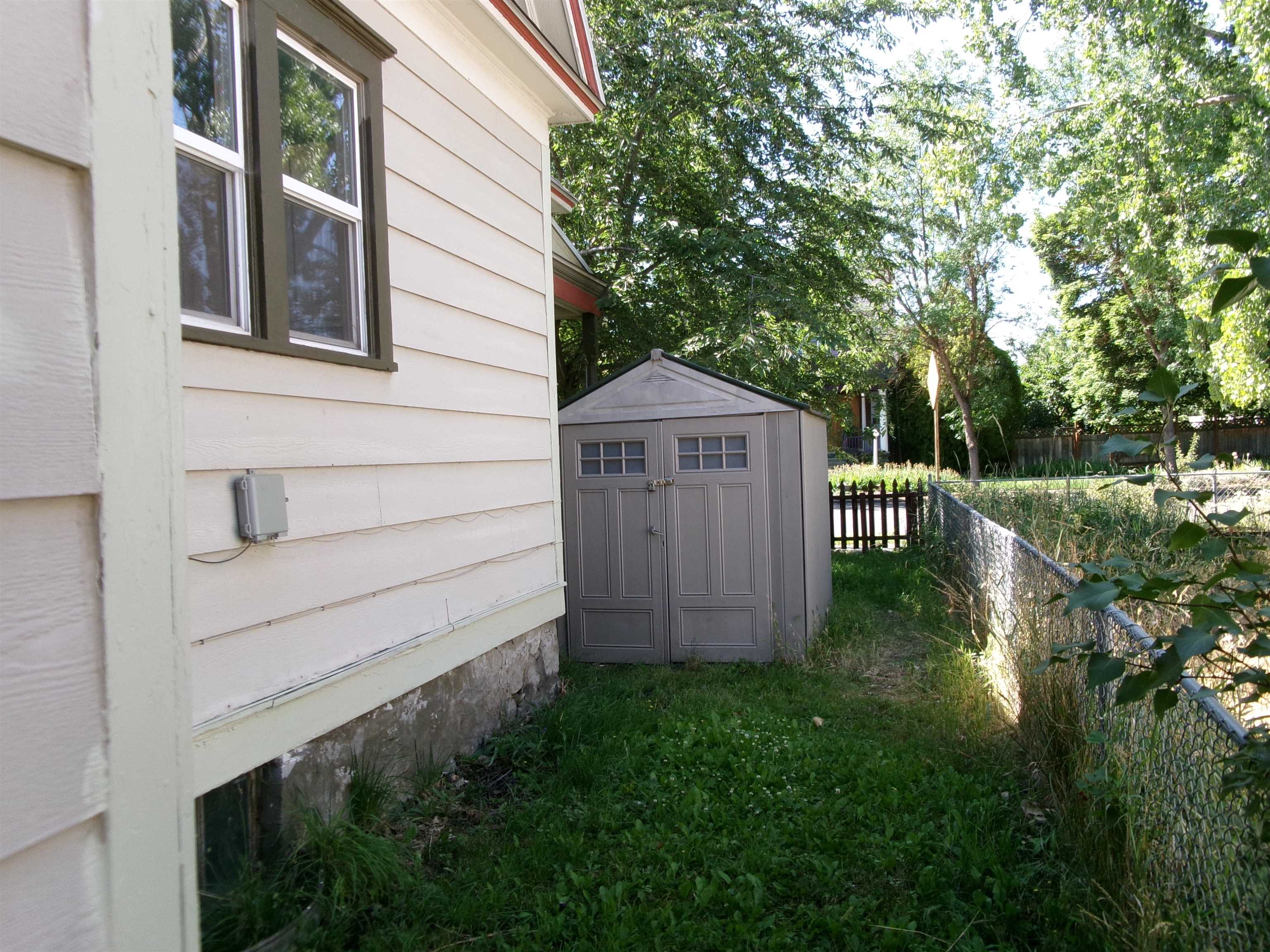 2004 W Broadway Ave - Photo 42