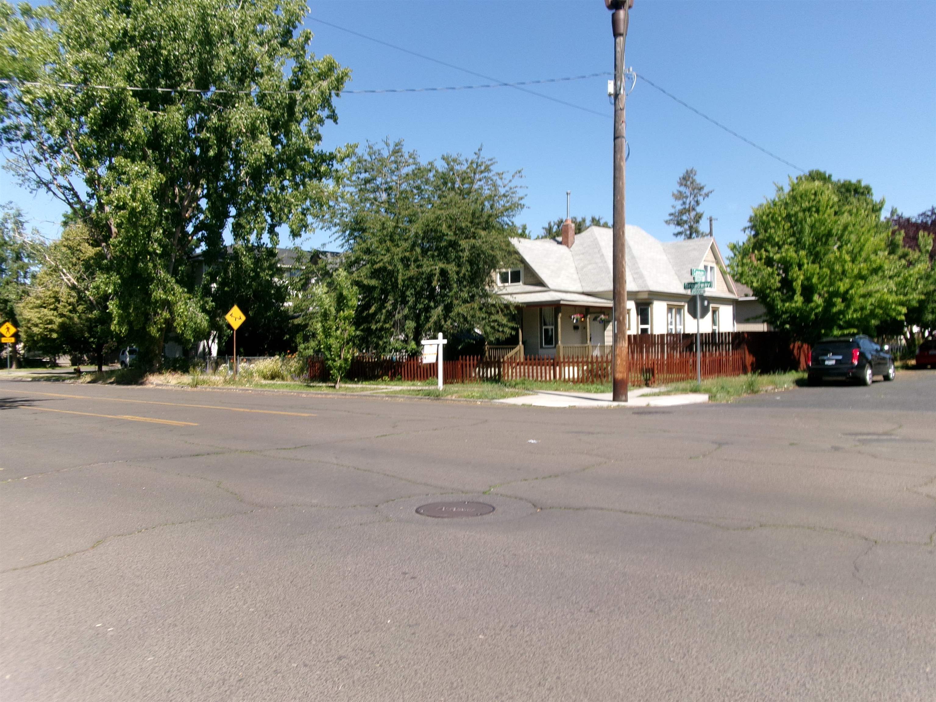 2004 W Broadway Ave - Photo 10