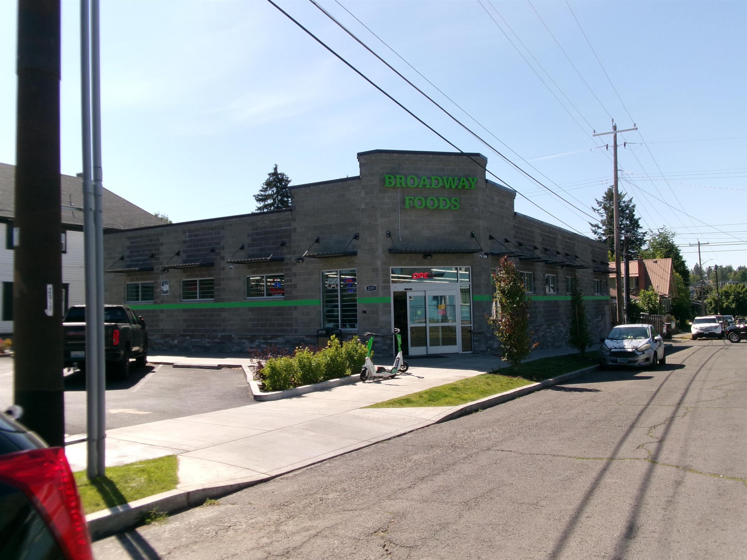 2004 W Broadway Ave - Photo 46