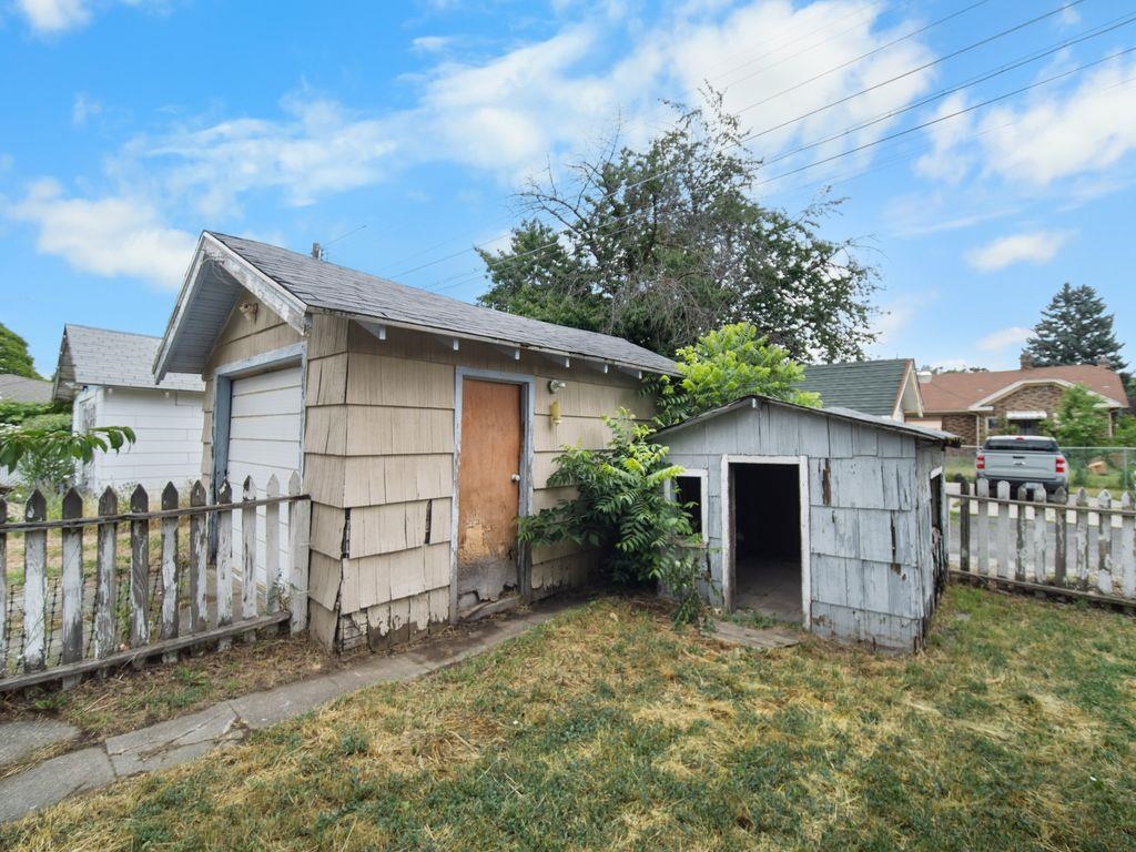 2618 N Stevens St - Photo 42