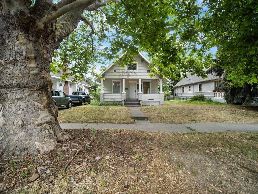 2618 N Stevens St - Photo 1