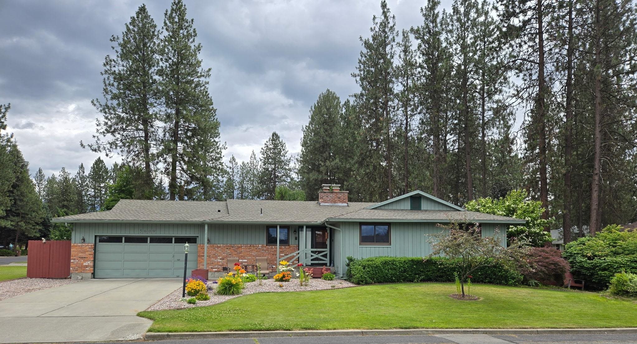 5609 W Lowell Ave - Photo 1