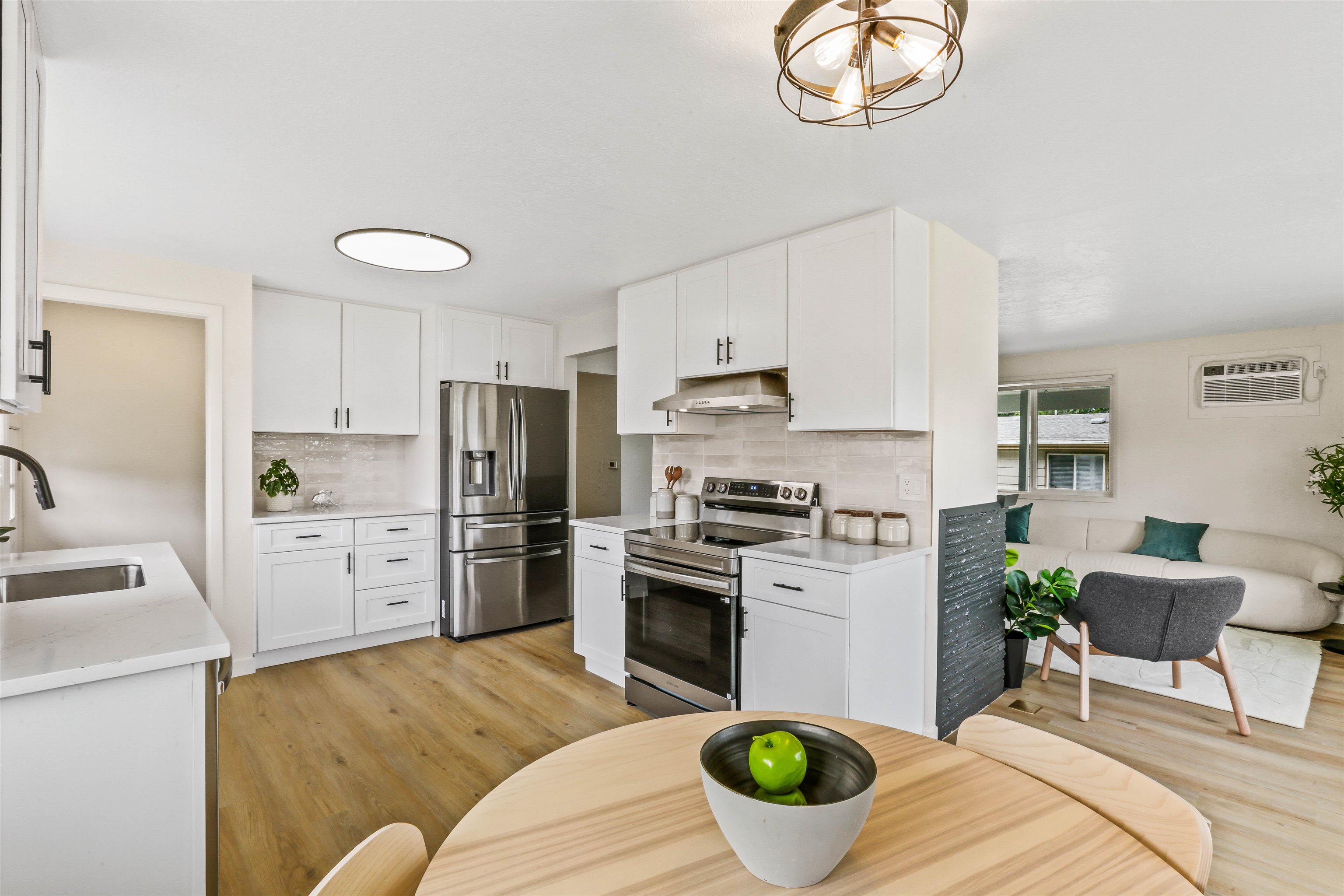 3816 E 15 Ave - Photo 6
