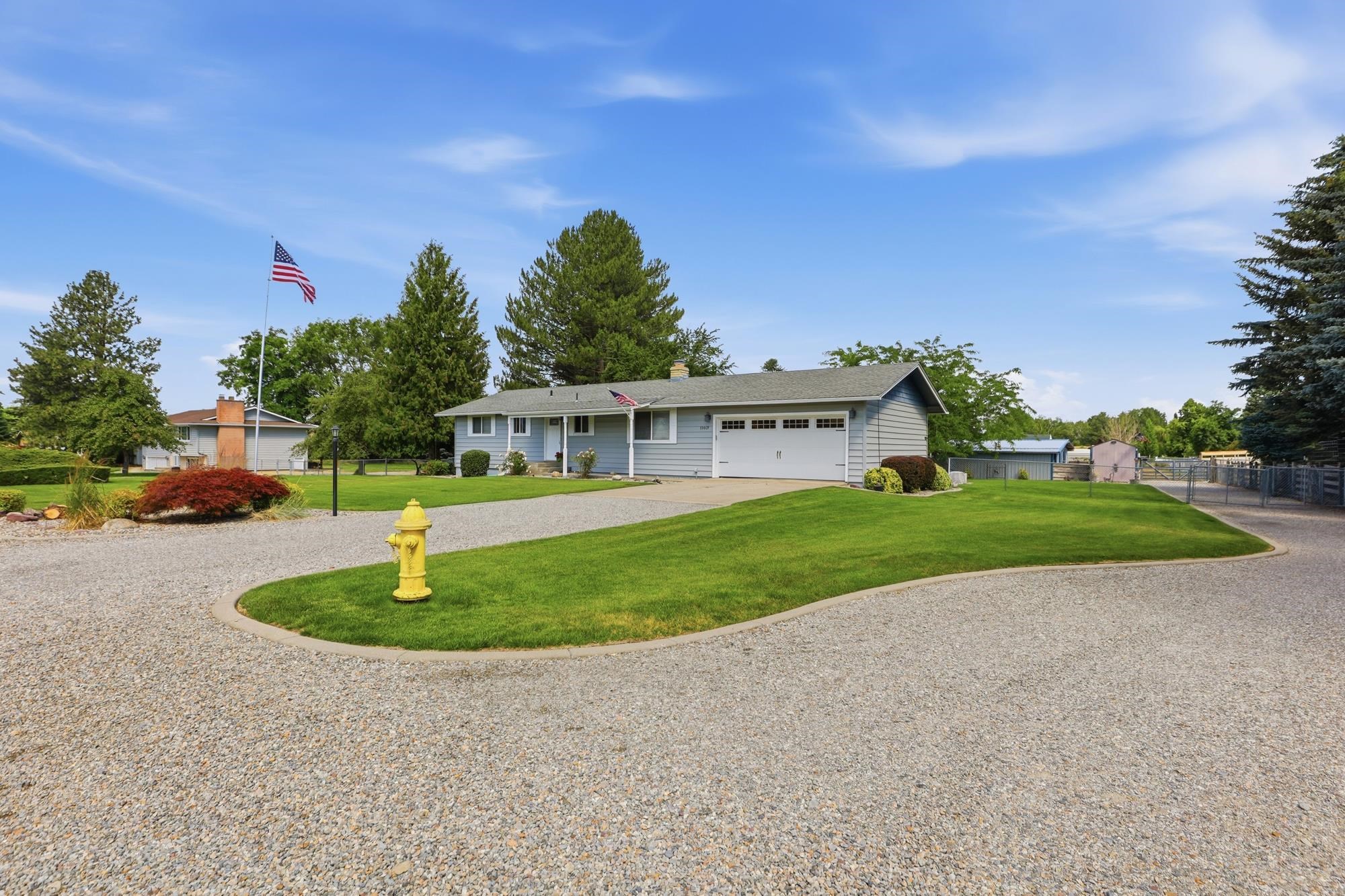 15619 E 14th Ave - Photo 45