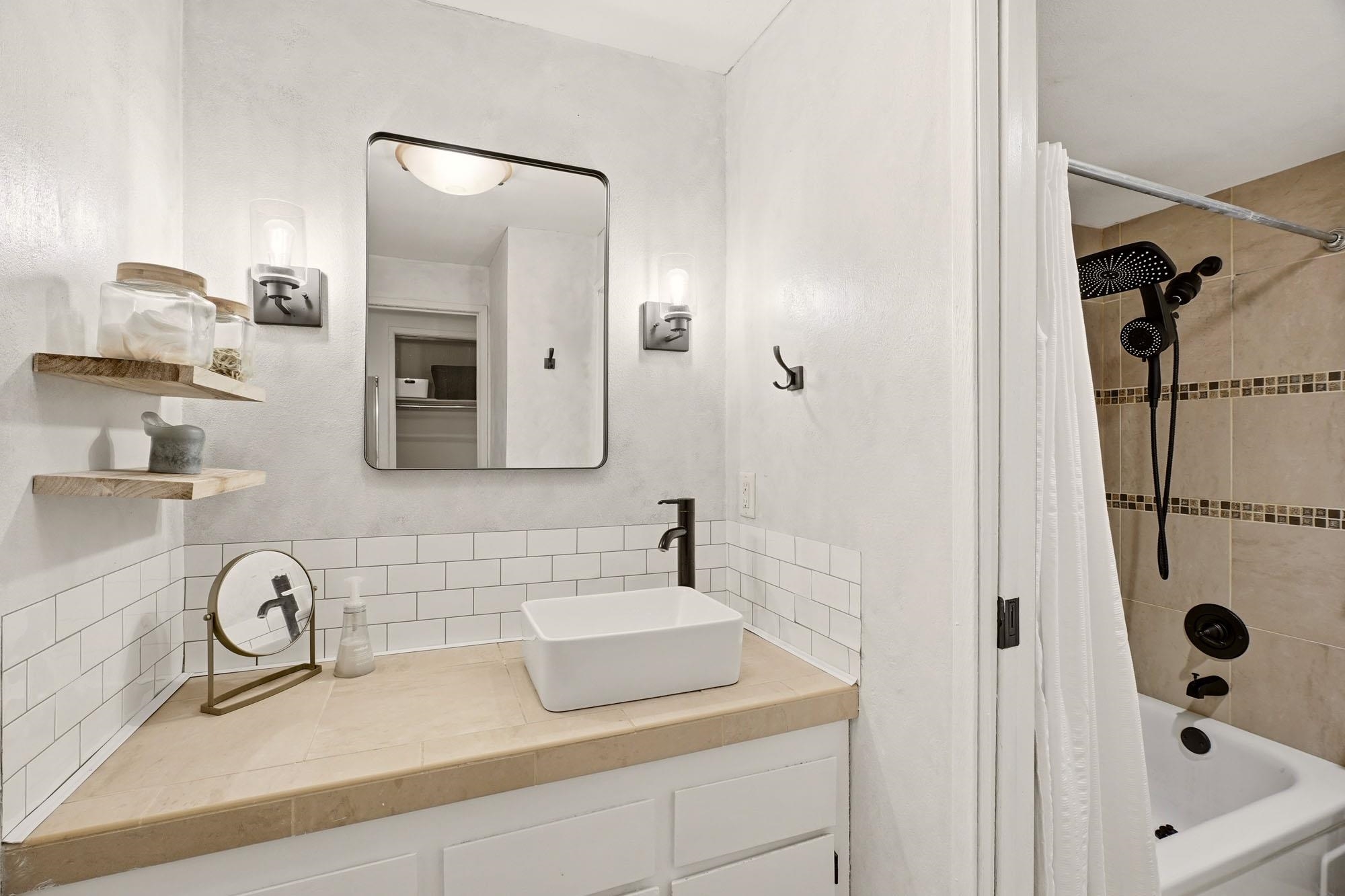1111 W 6TH Ave - Photo 20
