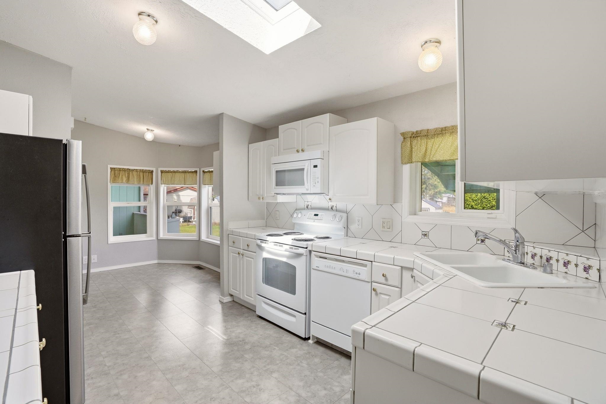6355 Sundown Rd - Photo 9