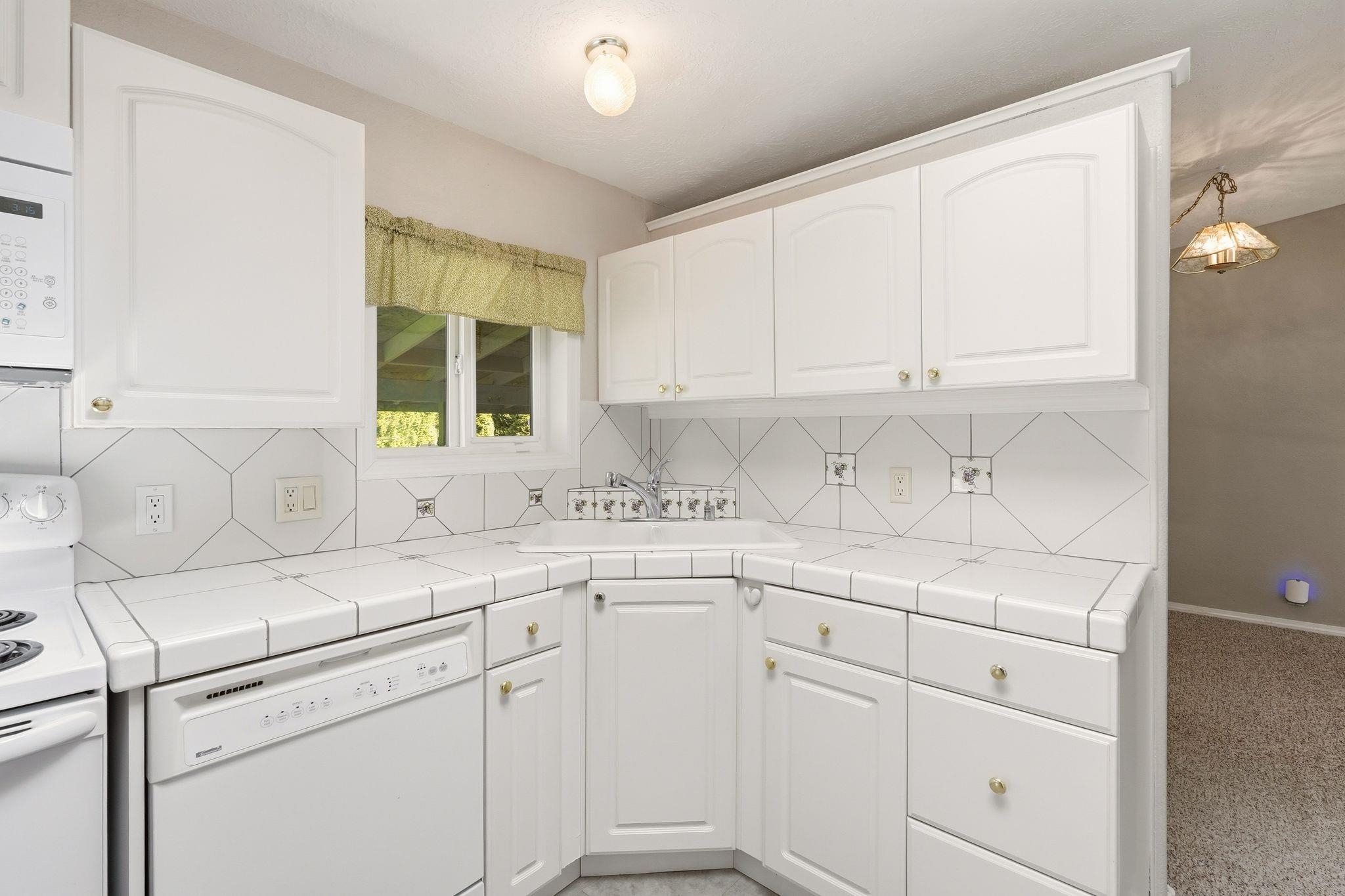 6355 Sundown Rd - Photo 10
