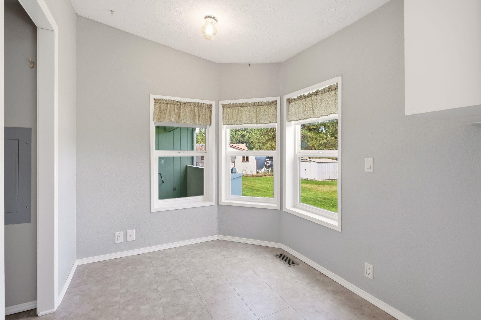 6355 Sundown Rd - Photo 12
