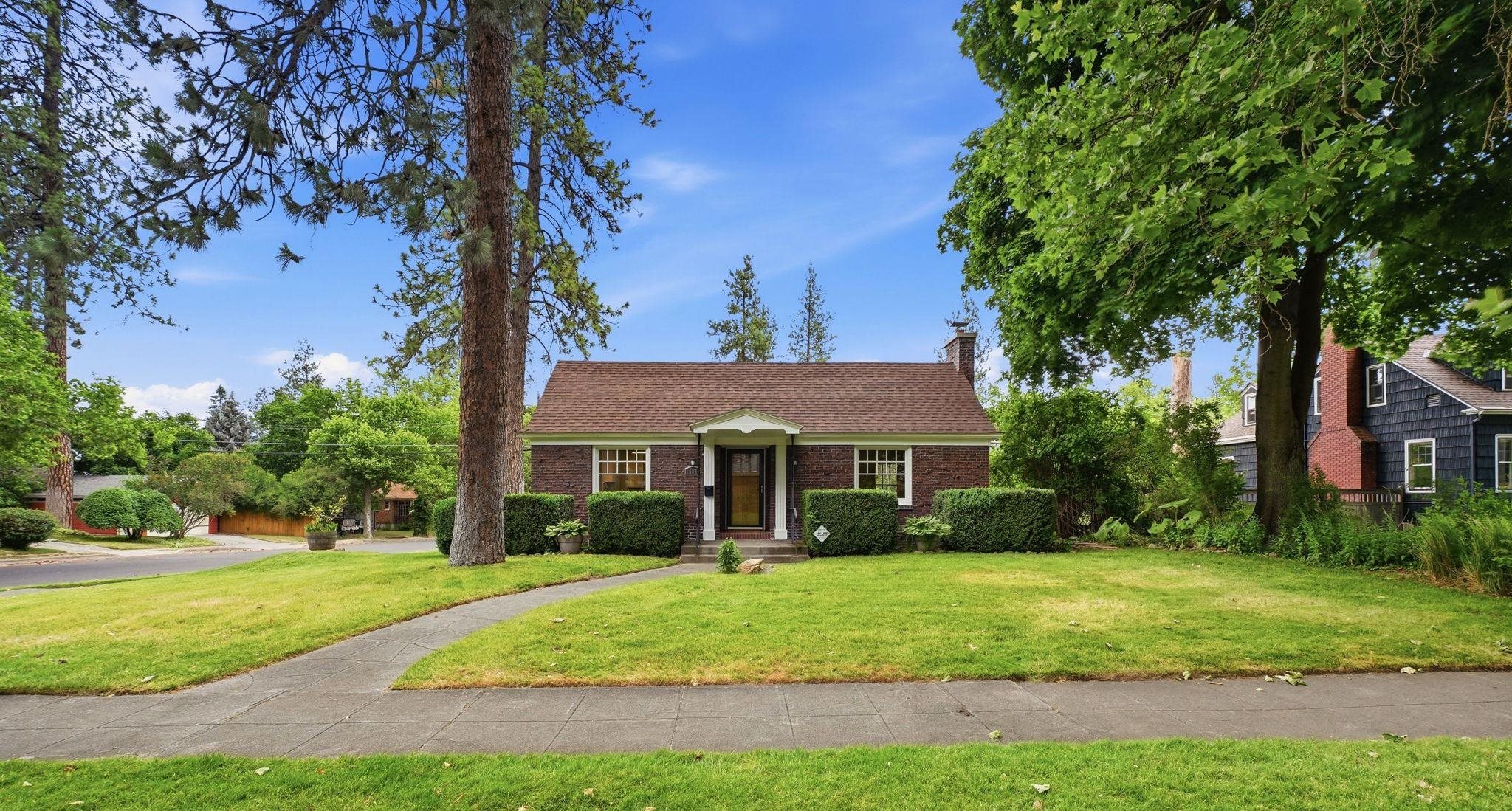 532 W 25th Ave - Photo 2