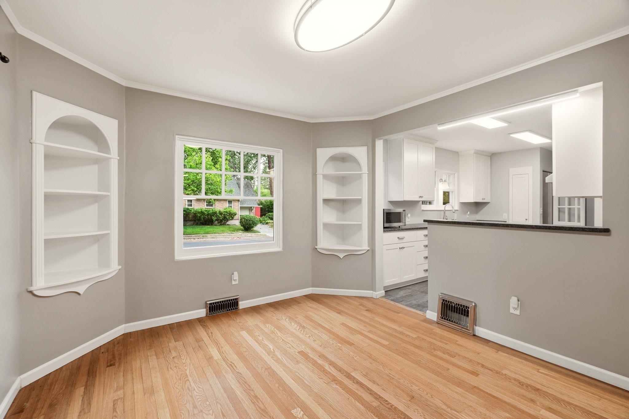 532 W 25th Ave - Photo 8
