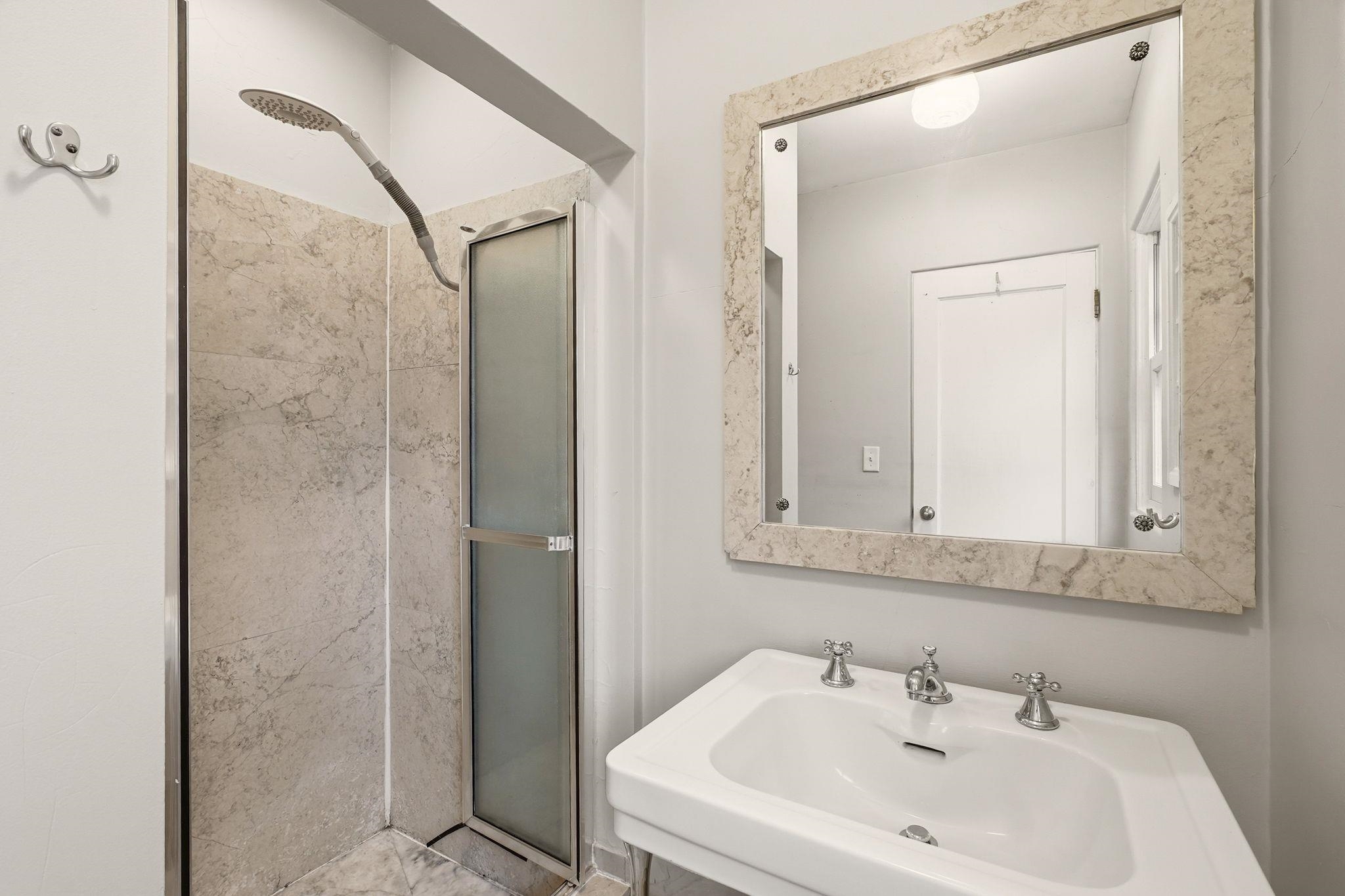 532 W 25th Ave - Photo 22