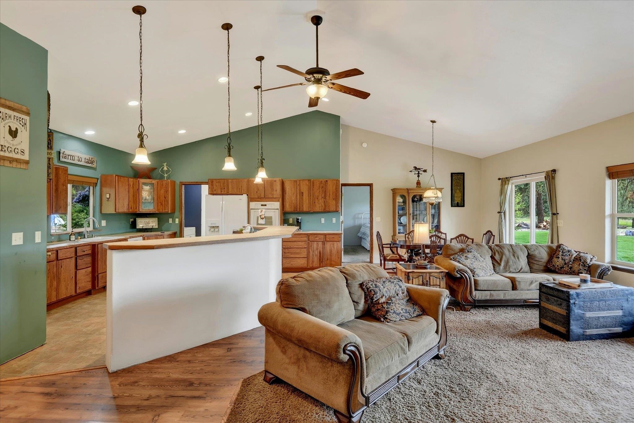 1329 W Paradise Rd - Photo 9